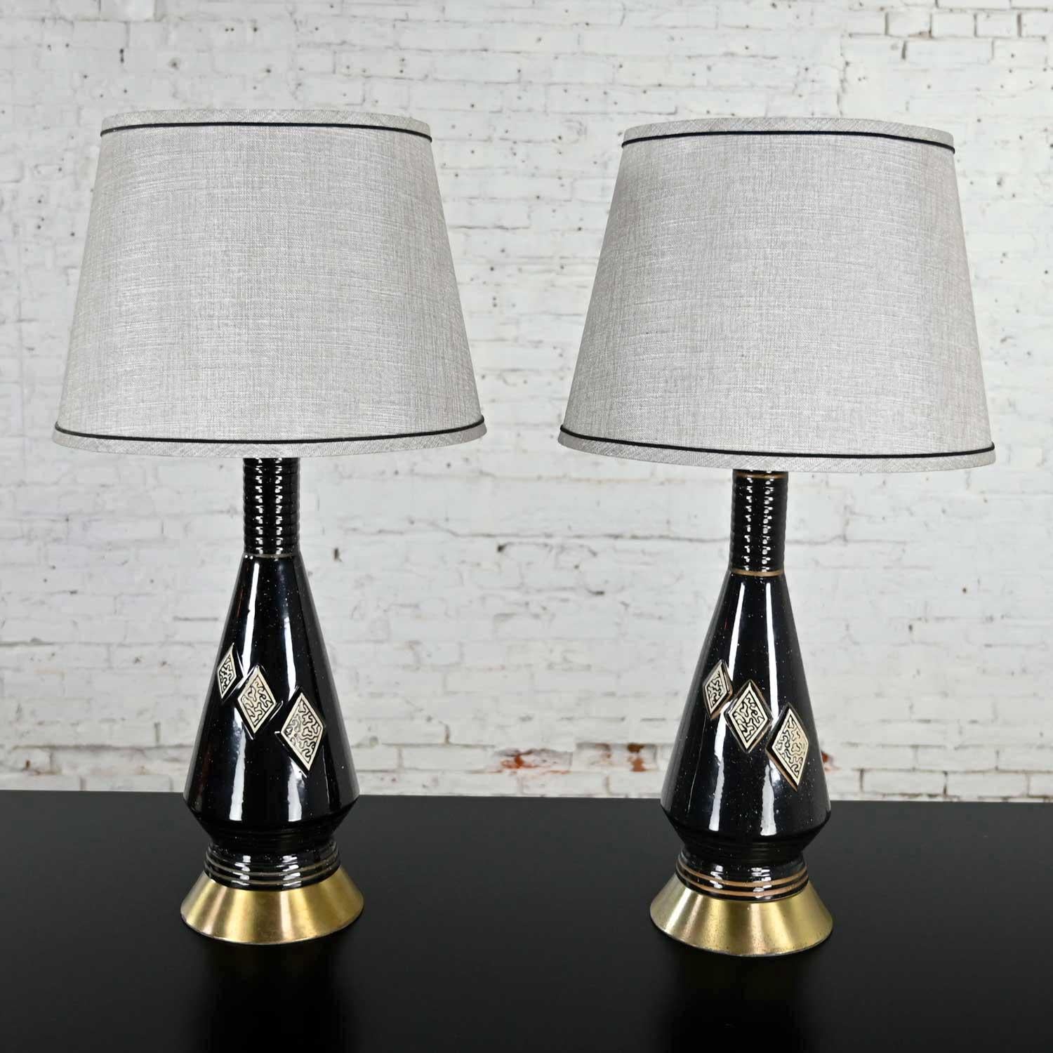 Metal Mid-Century Modern Black Ceramic Lamps with Harlequin Style Diamond Design For Sale