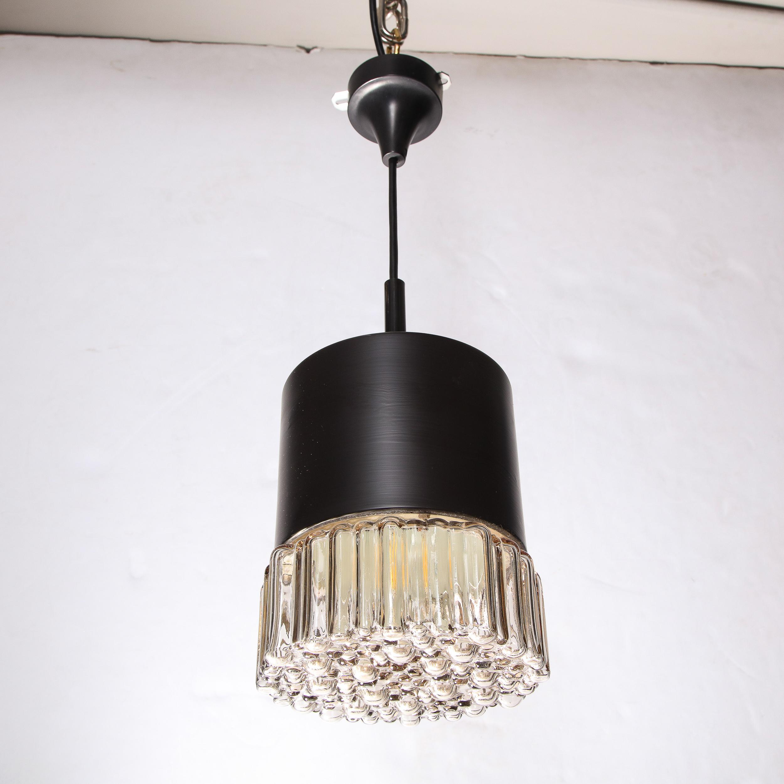 Lampe à suspension moderne du milieu du siècle dernier en émail noir et verre bullé de Glashtte Limburgh en vente 5