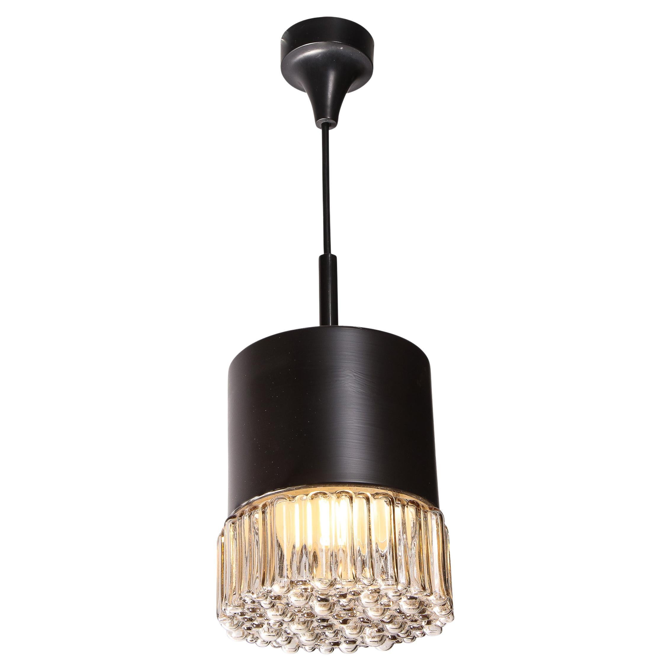 Lampe à suspension moderne du milieu du siècle dernier en émail noir et verre bullé de Glashtte Limburgh en vente