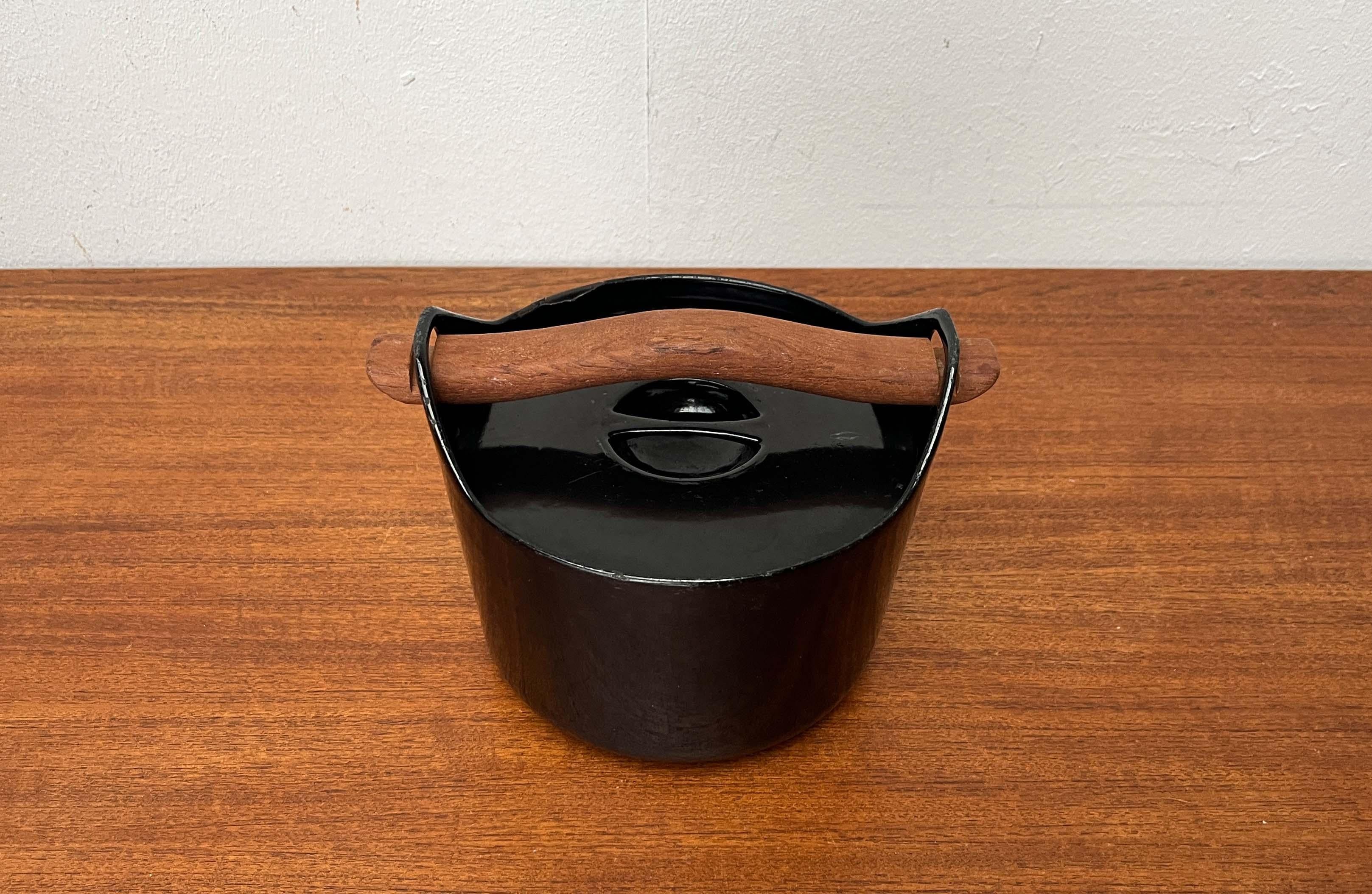 Mid-Century Modern Schwarz Emaille Topf Teak Griff Timo Sarpaneva Rosenlew Finnland im Angebot 4