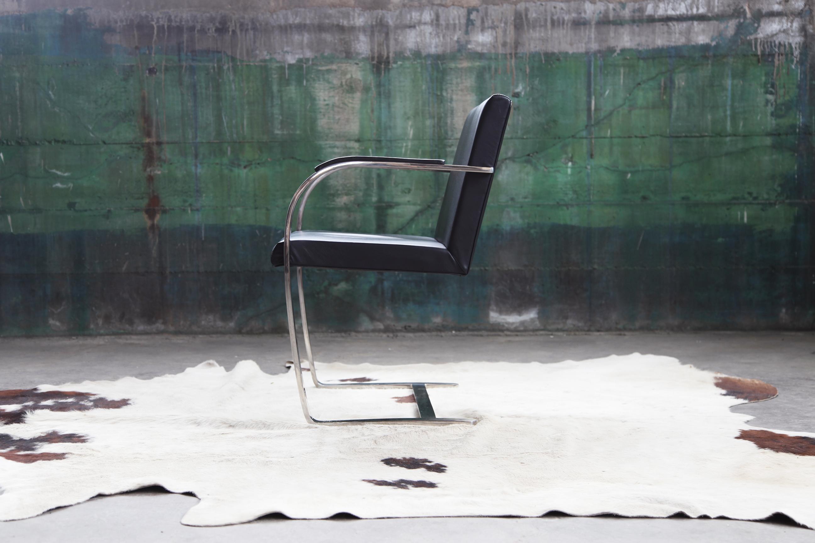 20th Century Mid Century Modern Black Flat Chromed Bar Brno Chair, by Mies Van Der Rohe For Sale