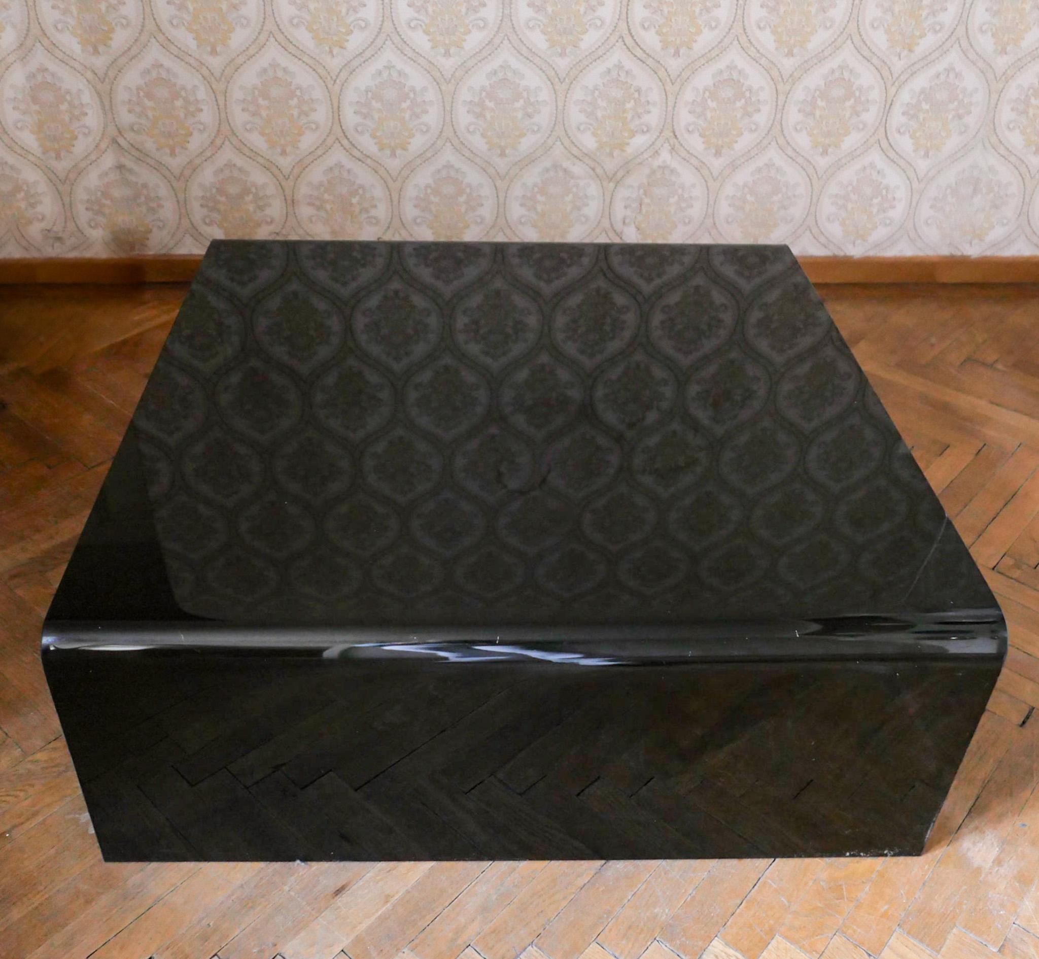 Smoked Glass Mid-Century Modern Black Glass Waterfall Coffee Table by Fiam, Italy, 1970s