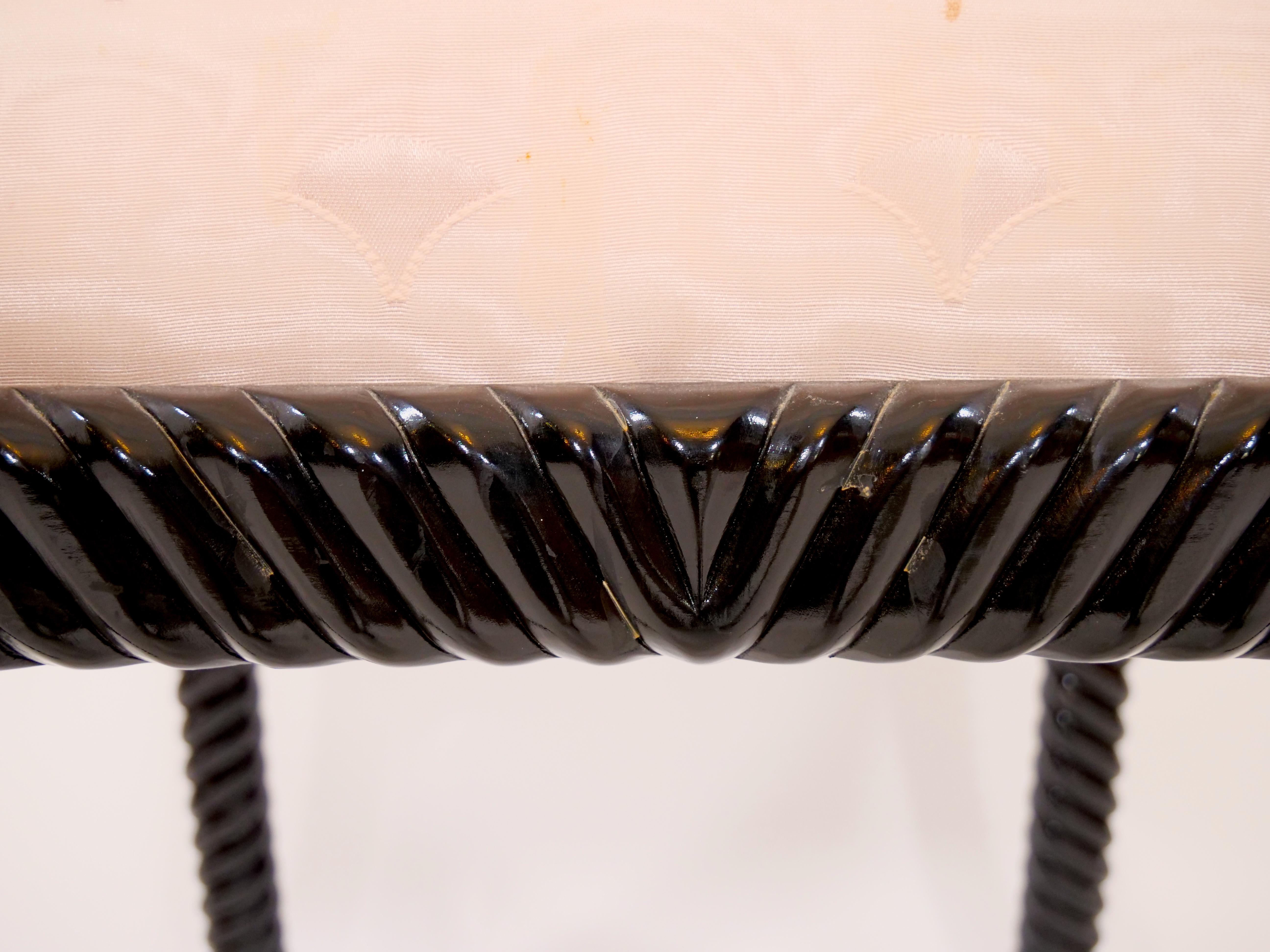 Chaise de salle à manger moderne du milieu du siècle, laquée noire, avec cadre en corde torsadée /  8 en vente 6