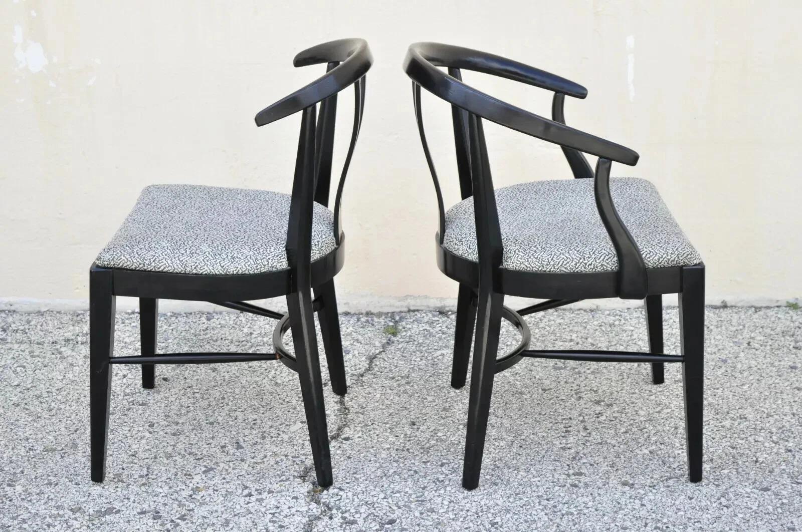Sedie da pranzo Wishbone in lacca nera del Mid Century Modern by Blowing Rock Set of 6 In condizioni buone in vendita a Philadelphia, PA