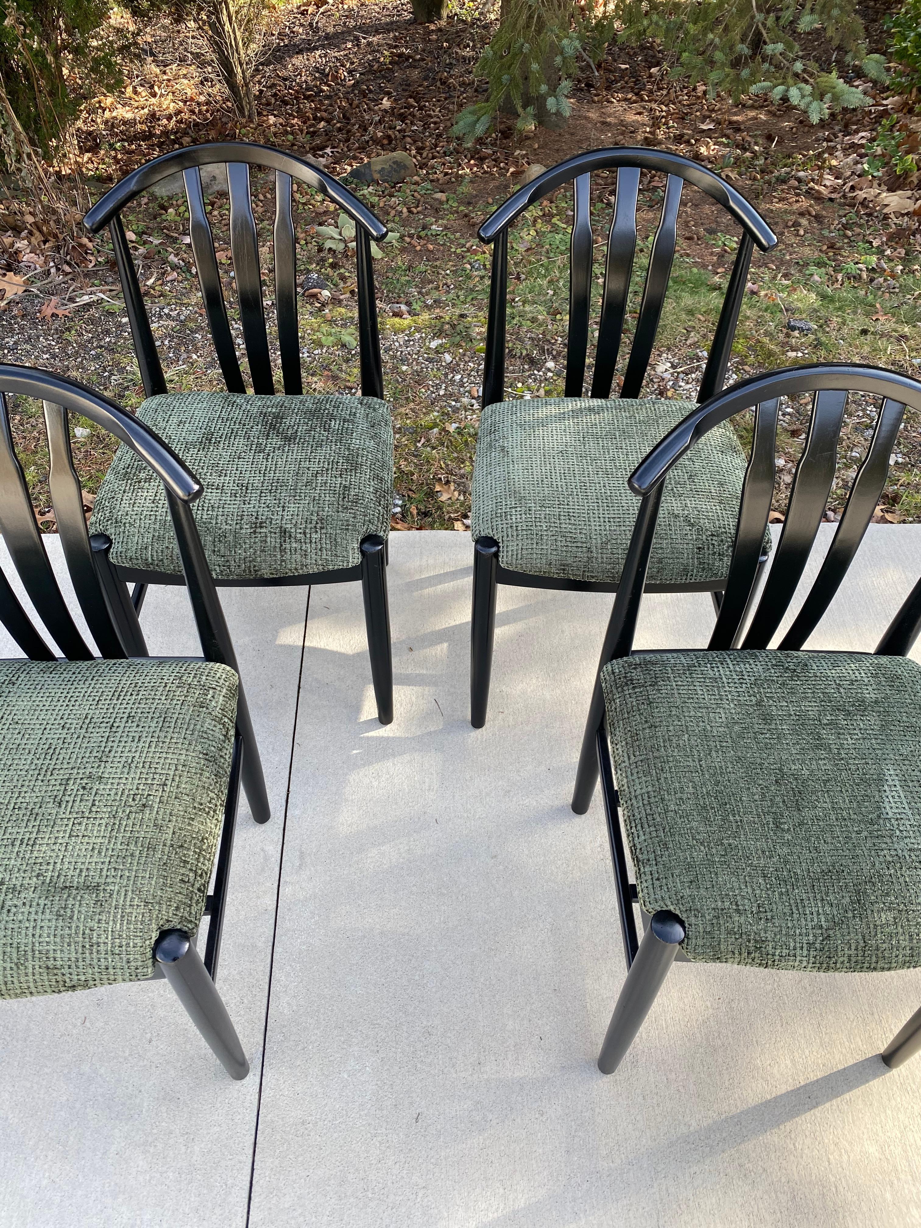black wishbone chairs set of 4