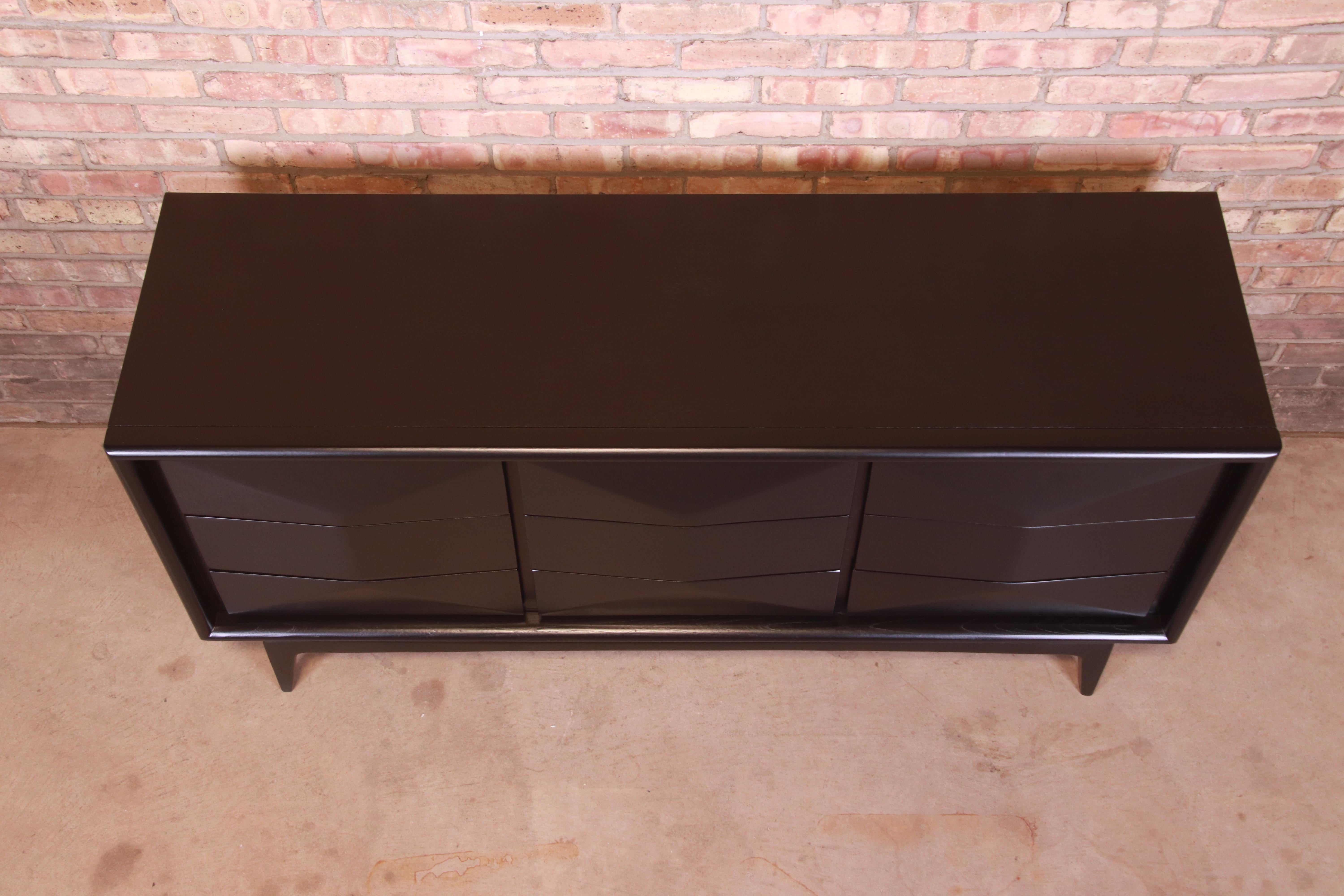 Mid-Century Modern Black Lacquered Diamond Front Dresser or Credenza by United 5