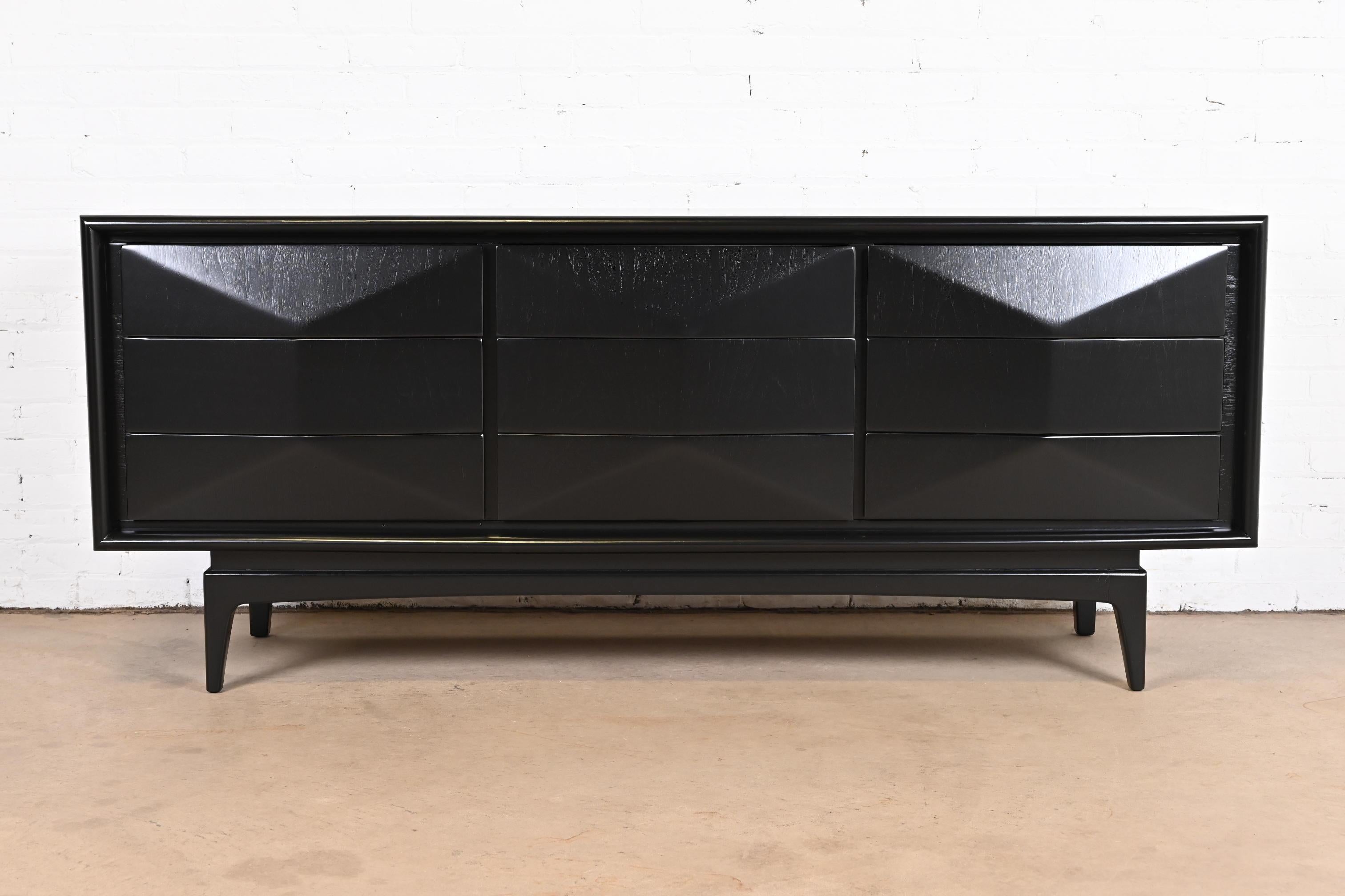 Walnut Mid-Century Modern Black Lacquered Diamond Front Dresser or Credenza by United For Sale