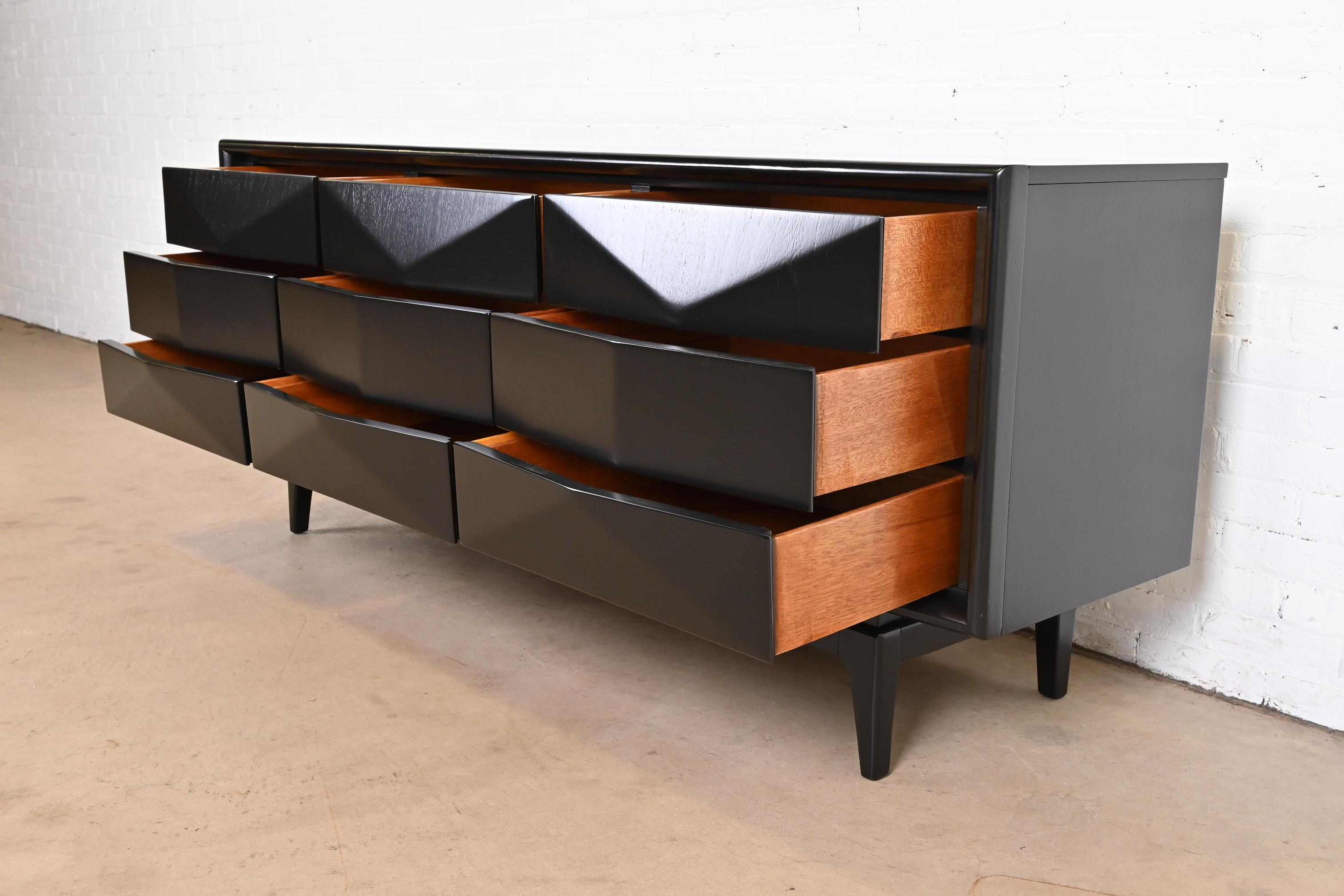 Mid-Century Modern Black Lacquered Diamond Front Dresser or Credenza by United For Sale 1