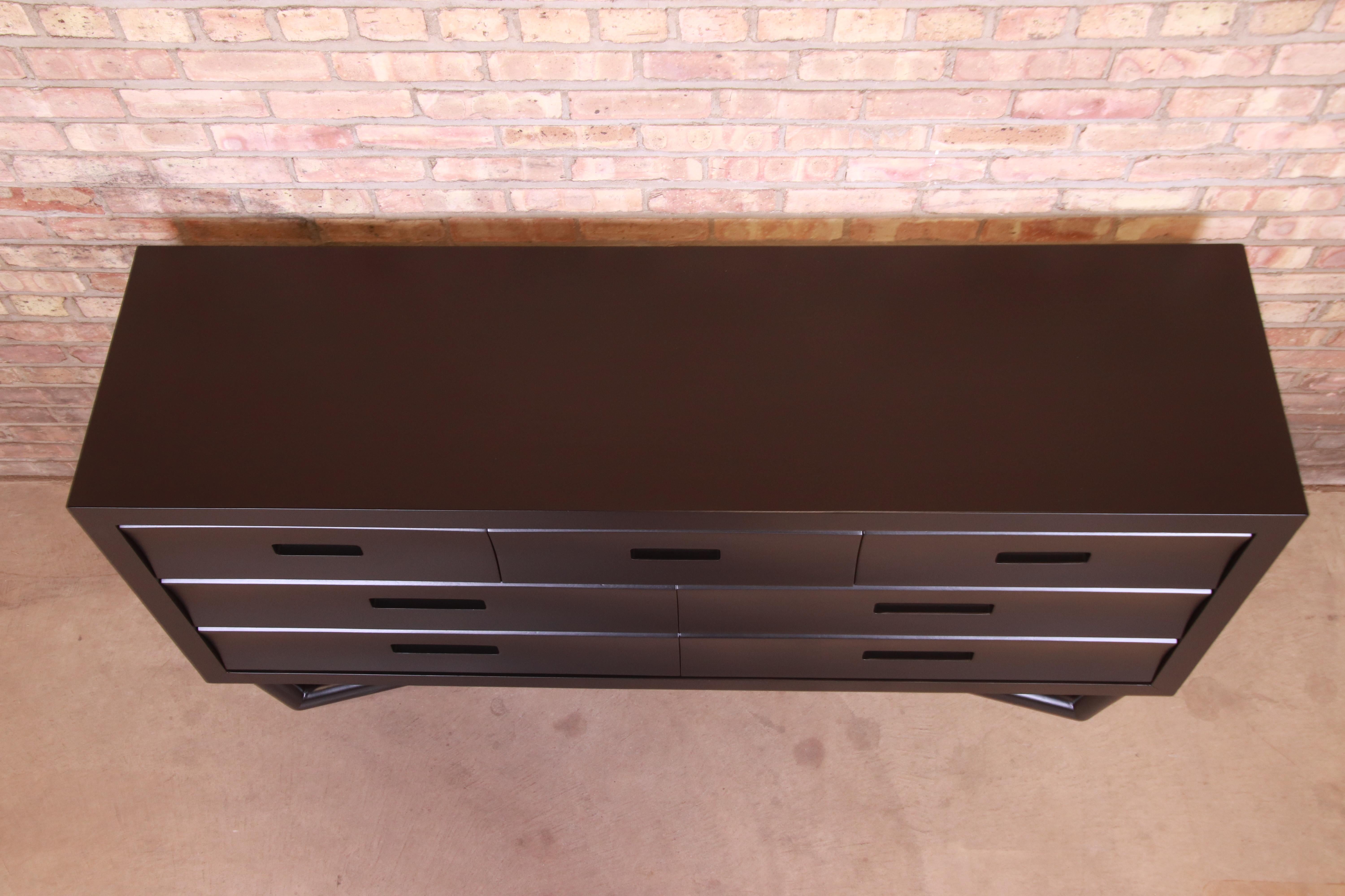 Mid-Century Modern Black Lacquered Long Dresser or Credenza, Newly Refinished 6