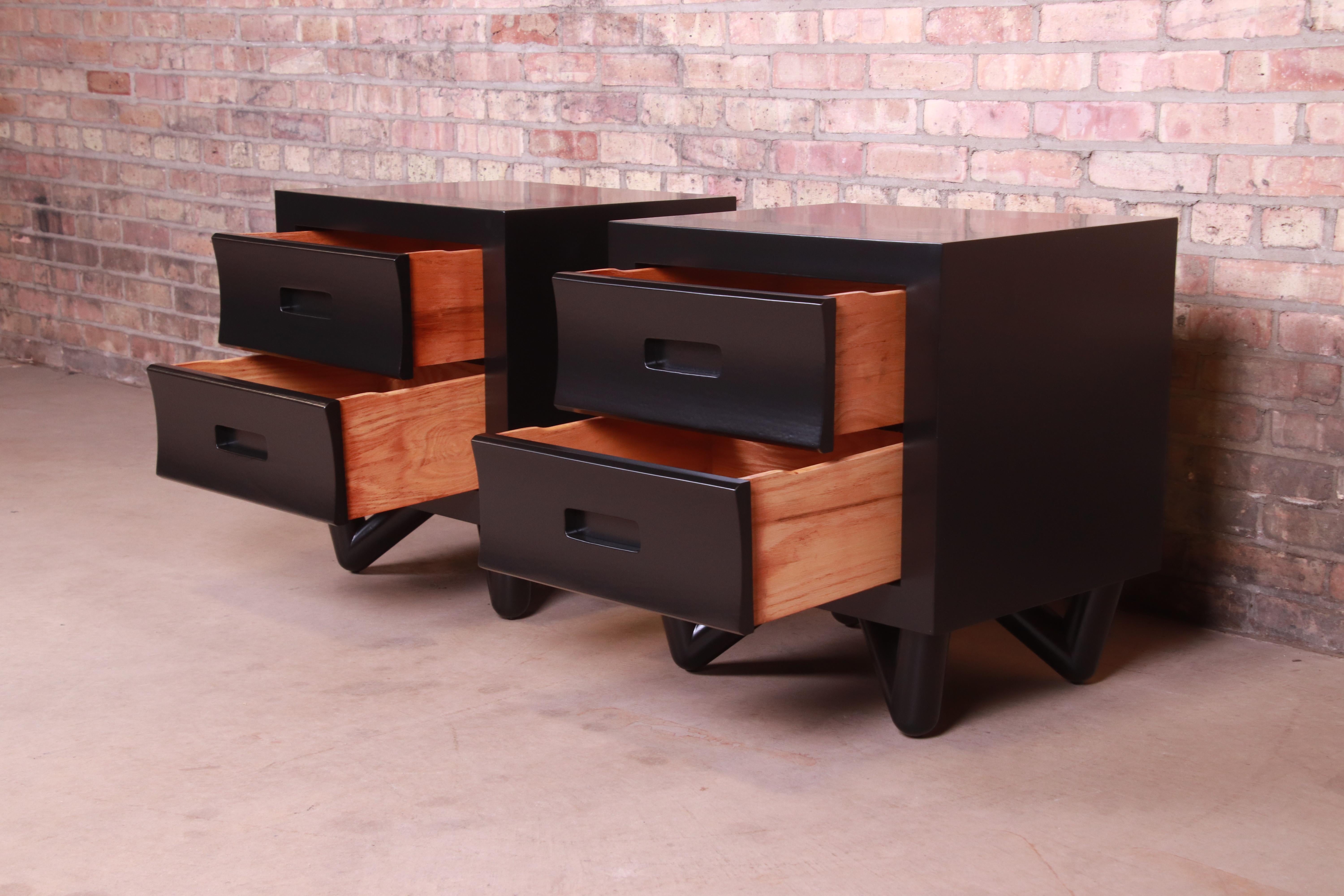 Mid-Century Modern Black Lacquered Nightstands, Newly Refinished 1