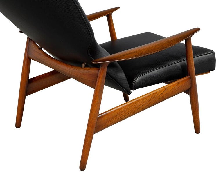 MidCentury Modern Black Leather Armchair Recliner with Matching