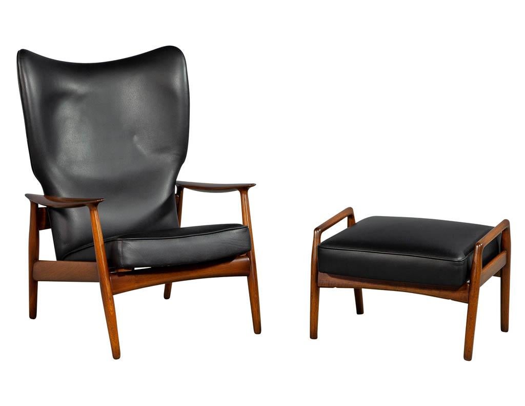 Mid-Century Modern Black Leather Armchair Recliner with Matching Ottoman 1