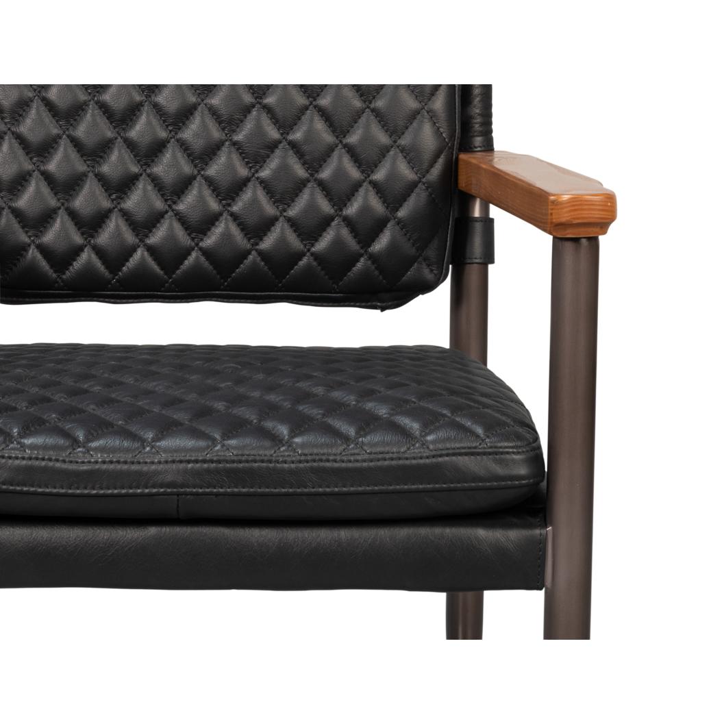 Fauteuil en cuir noir moderne du milieu du siècle en vente 2