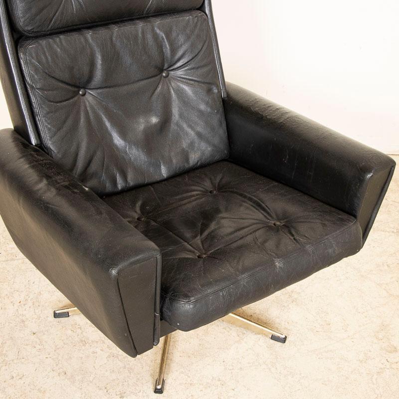 20th Century Mid Century Modern Black Leather High Back Swivel Arm Chair from Denmark For Sale