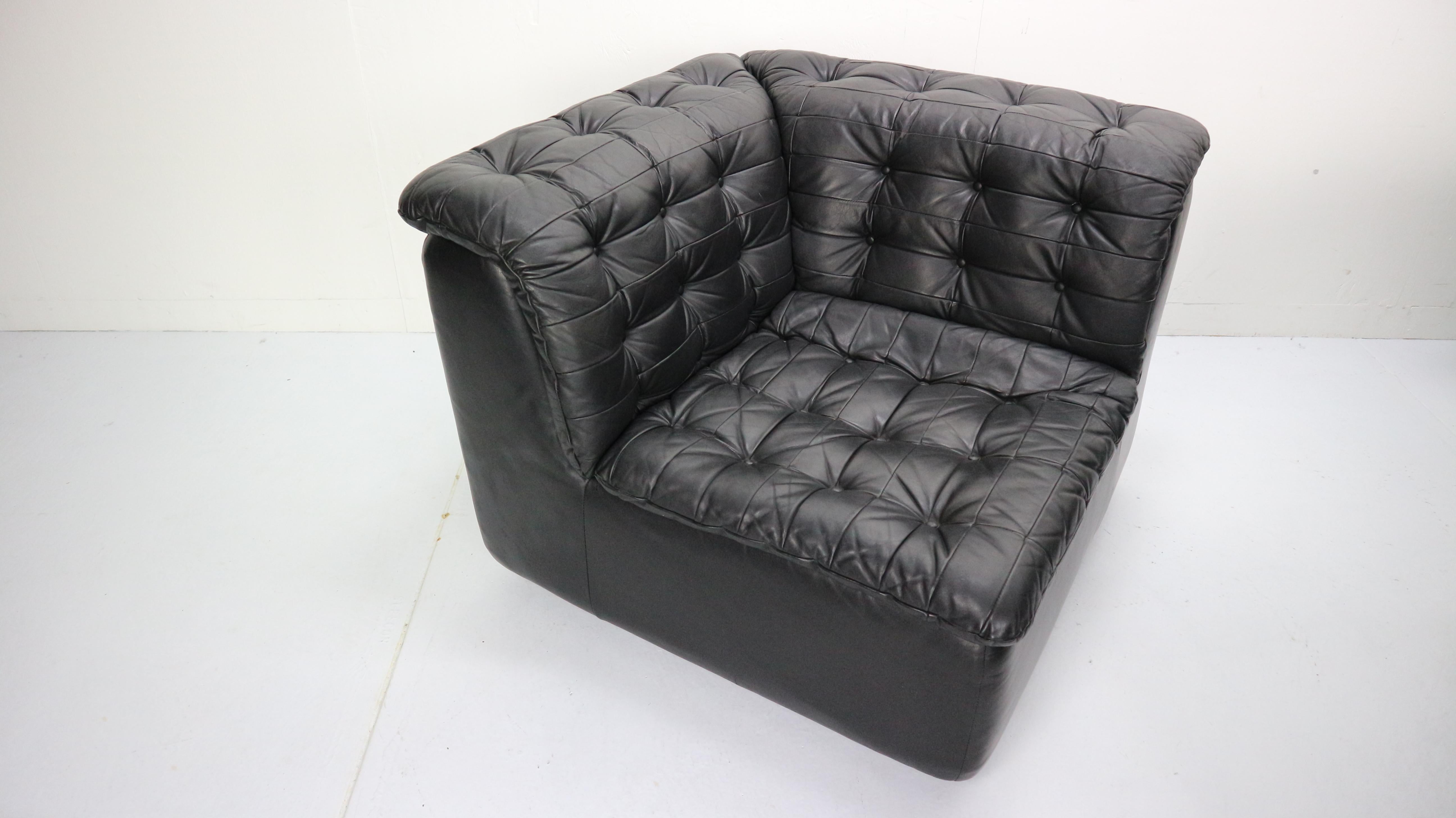 Mid-Century Modern Black Leather Sectional Seven-Seat Sofa, 1970s 8