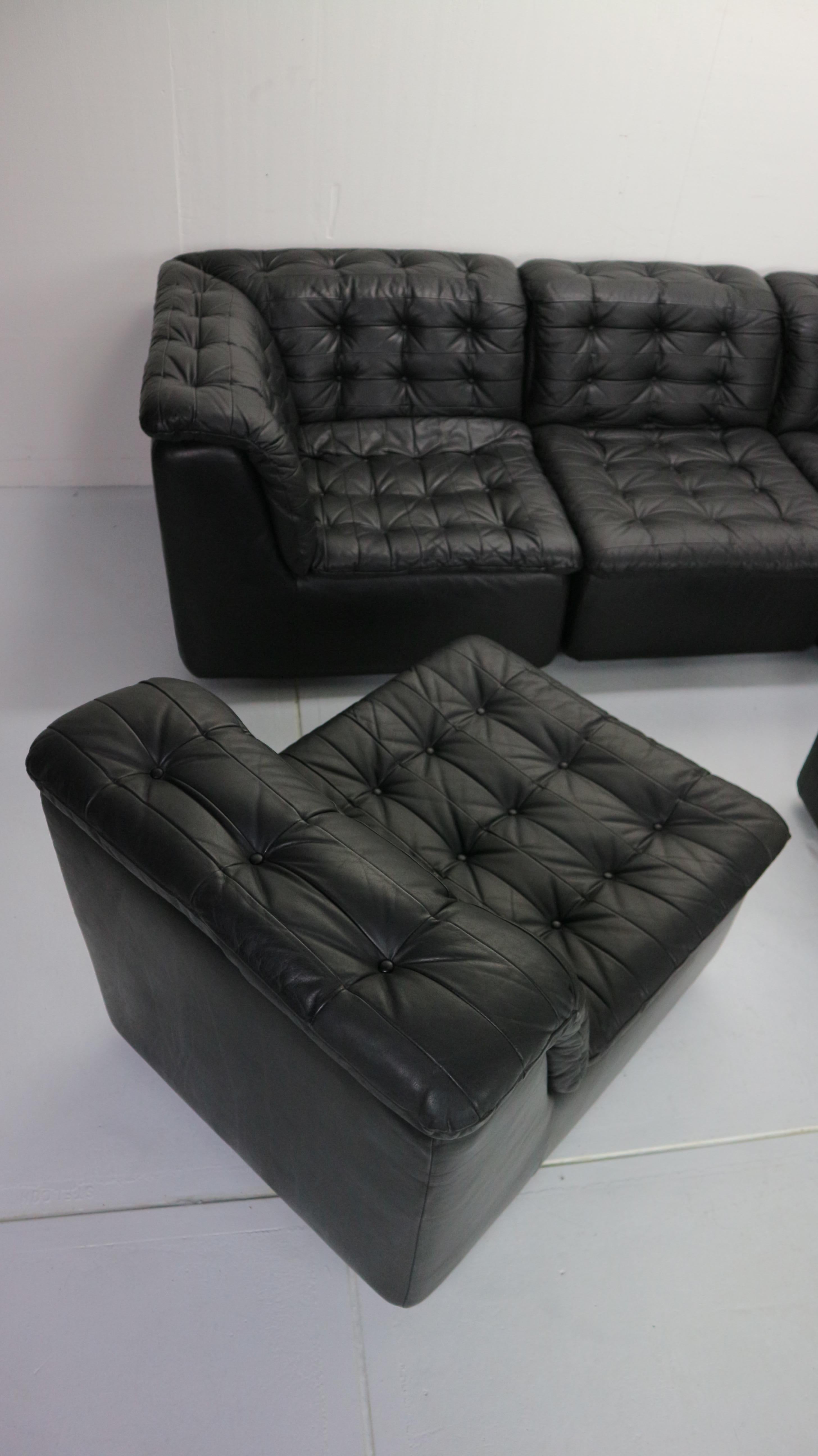 Mid-Century Modern Black Leather Sectional Seven-Seat Sofa, 1970s 4