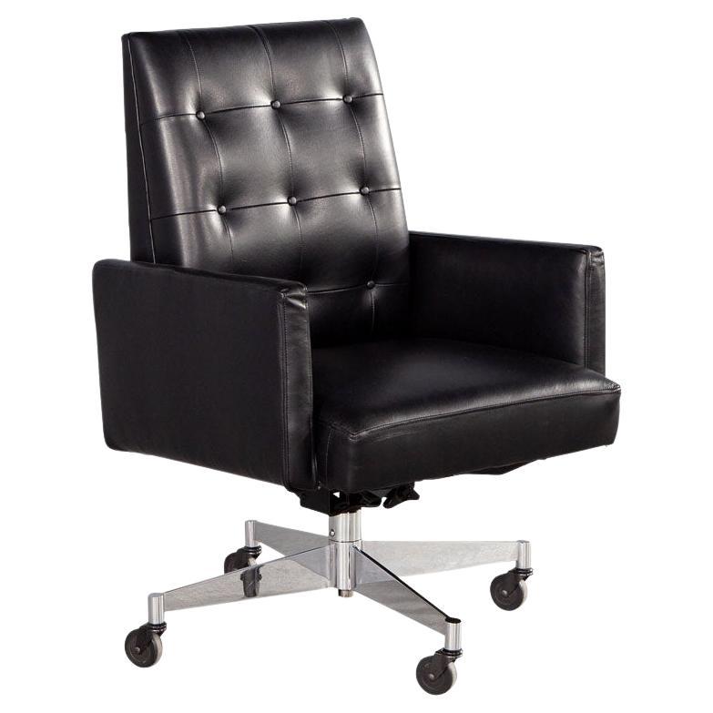 Mid-Century Modern Black Leather Swivel Office Chair by Stow and Davis