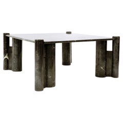 Quadratischer Couchtisch aus schwarzem Marmor im Gae Aulenti-Stil aus der Mitte des Jahrhunderts – 1970er Jahre