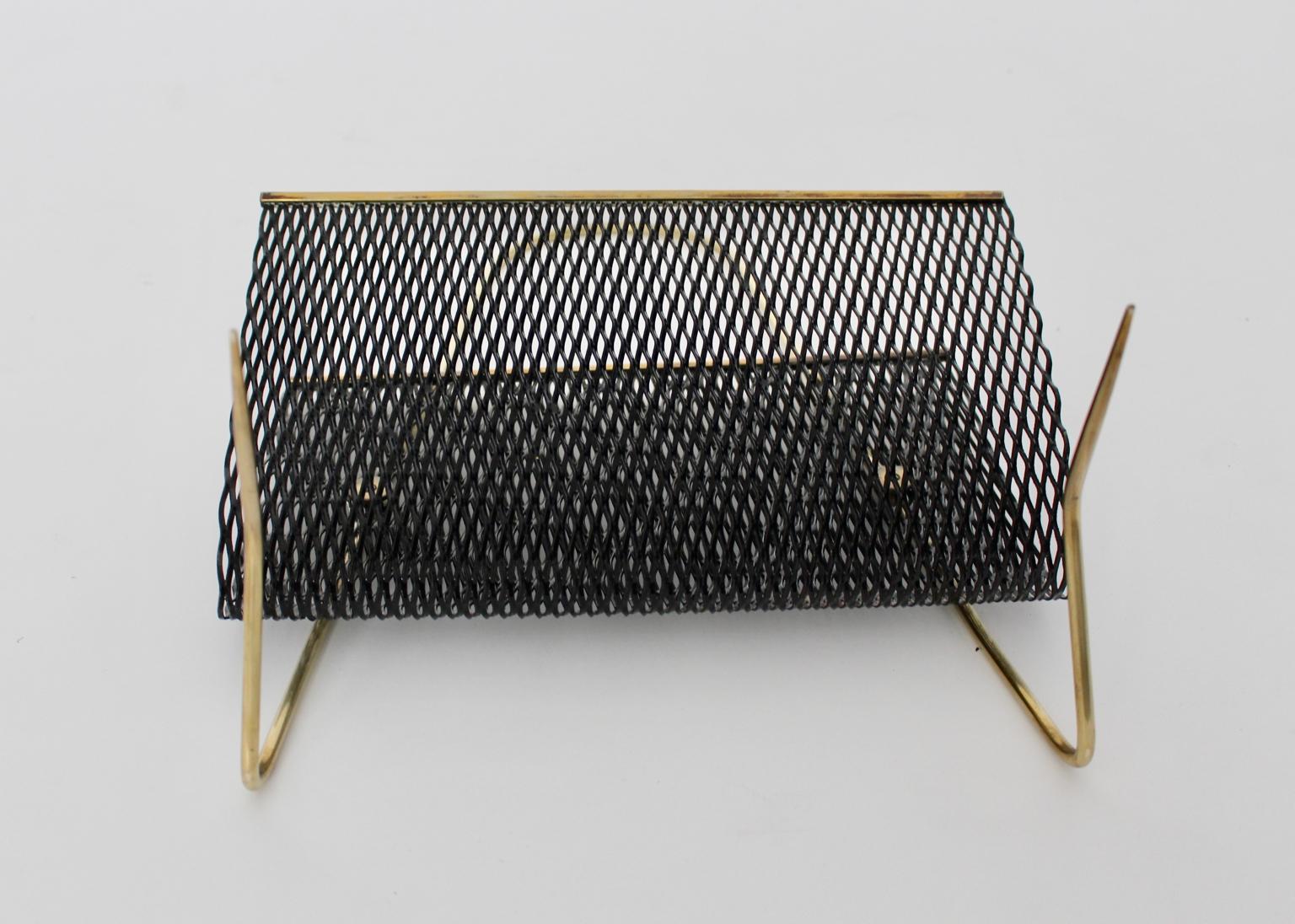 Mid-Century Modern Black Metal Brass Vintage Magazine Rack, 1950s For Sale 7