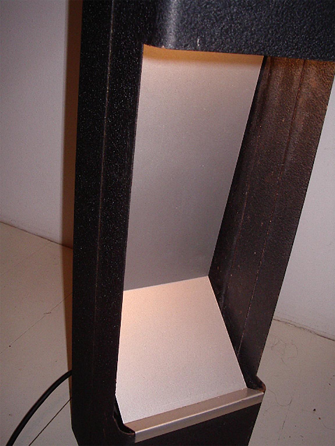 Italian Mid Century Modern Black mod.1078 lamp by Vittoriano Viganò for Arteluce, Milano
