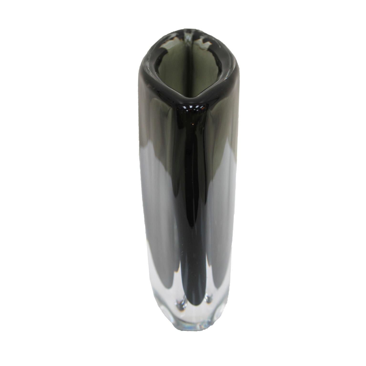 Swedish Sommerso and crepuscular glass vases, produced in the 1960s by the designer Nils Landberg for Orrefors. Signature engraved on the bottom with the Landberg sign.

Every item LA Studio offers is checked by our team of 10 craftsmen in our