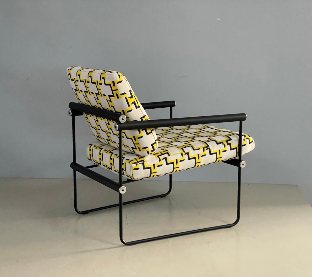 Powder-Coated Mid-Century Modern black Oakwood and Yellow Armchair For Sale