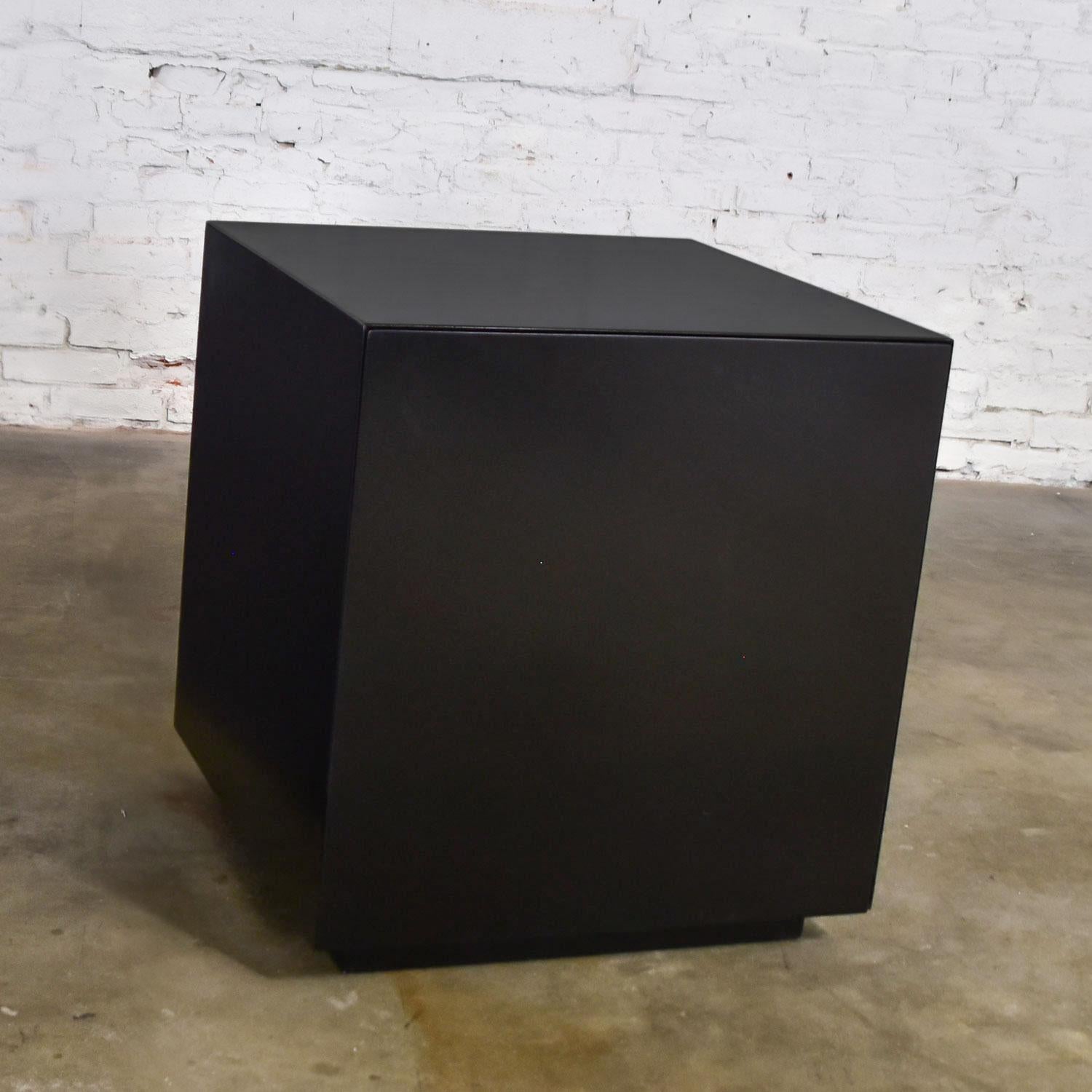 American Mid-Century Modern Black Painted Cube Cabinet End or Side Table