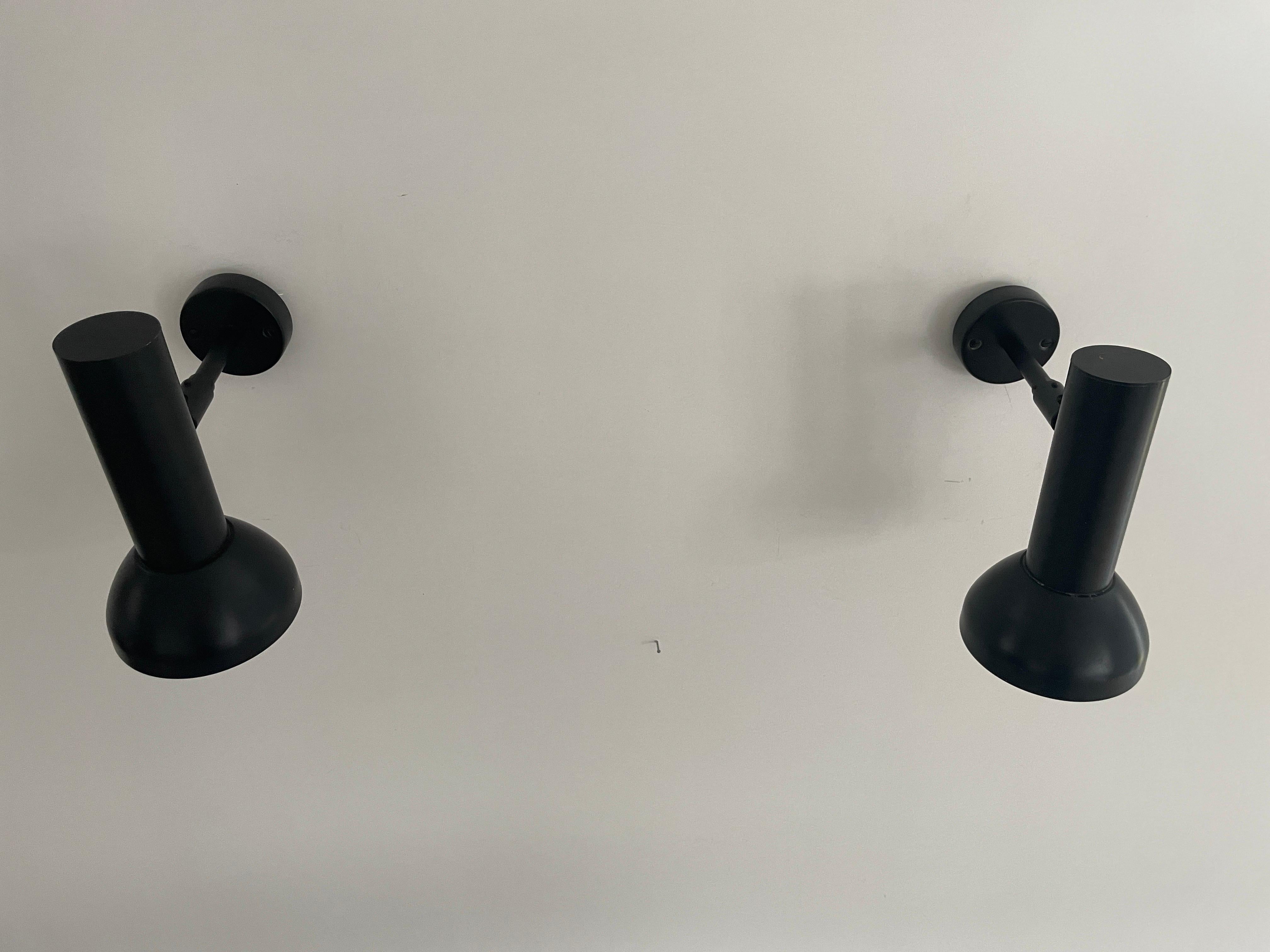 Mid-century Modern Black Pair of Sconces by Cosack Leuchten, 1960s, Germany In Excellent Condition For Sale In Hagenbach, DE