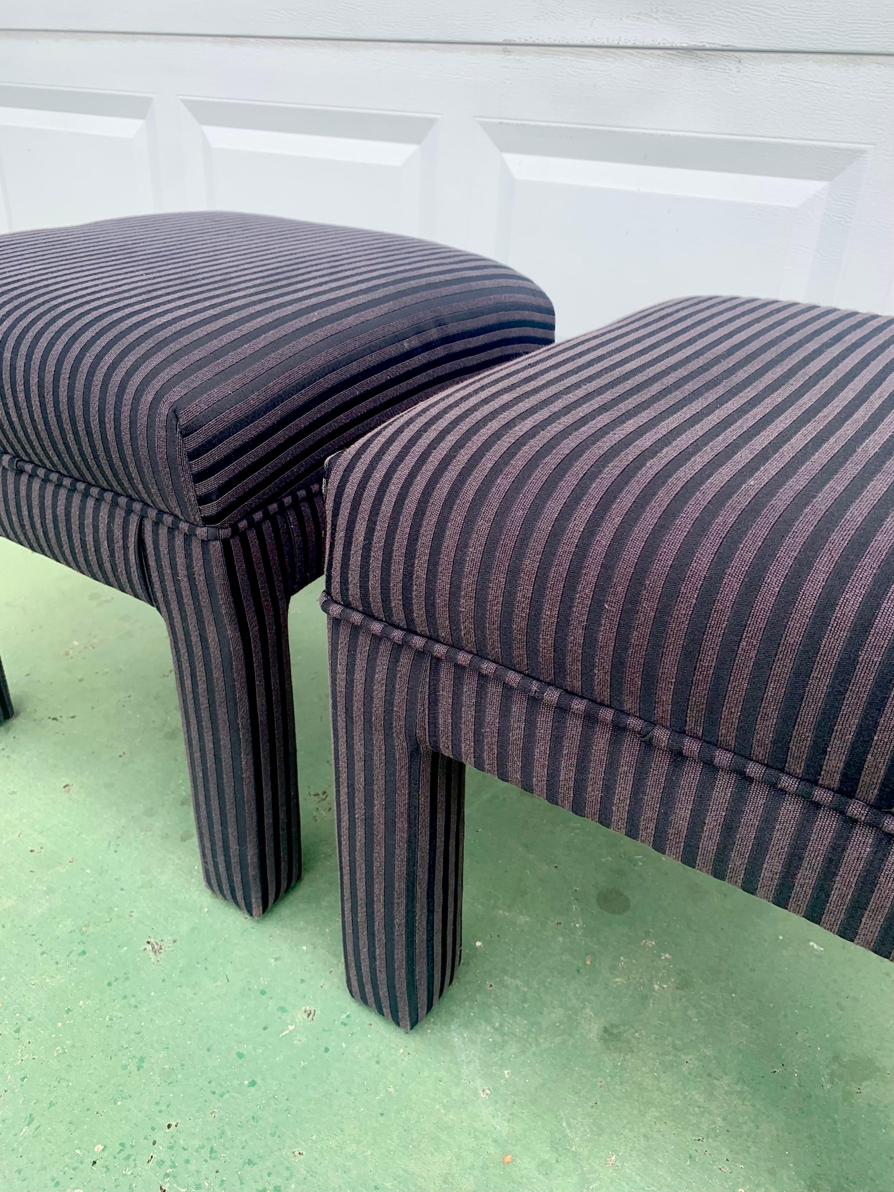 Mid-Century Modern Black Striped Parsons Stools in the Style of Milo Baughman In Good Condition For Sale In Boynton Beach, FL