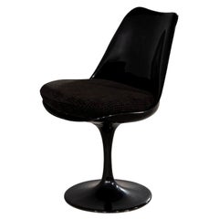 Mid-Century Modern Black Tulip Chair