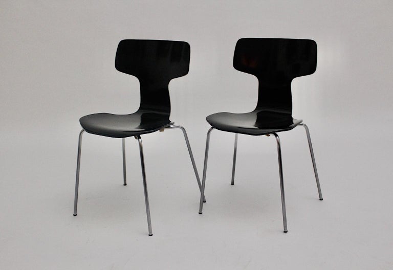 Late 20th Century Scandinavian Modern Black Vintage Chairs Arne Jacobsen 1952 for Fritz Hansen For Sale