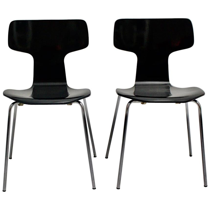 Scandinavian Modern Black Vintage Chairs Arne Jacobsen 1952 for Fritz Hansen