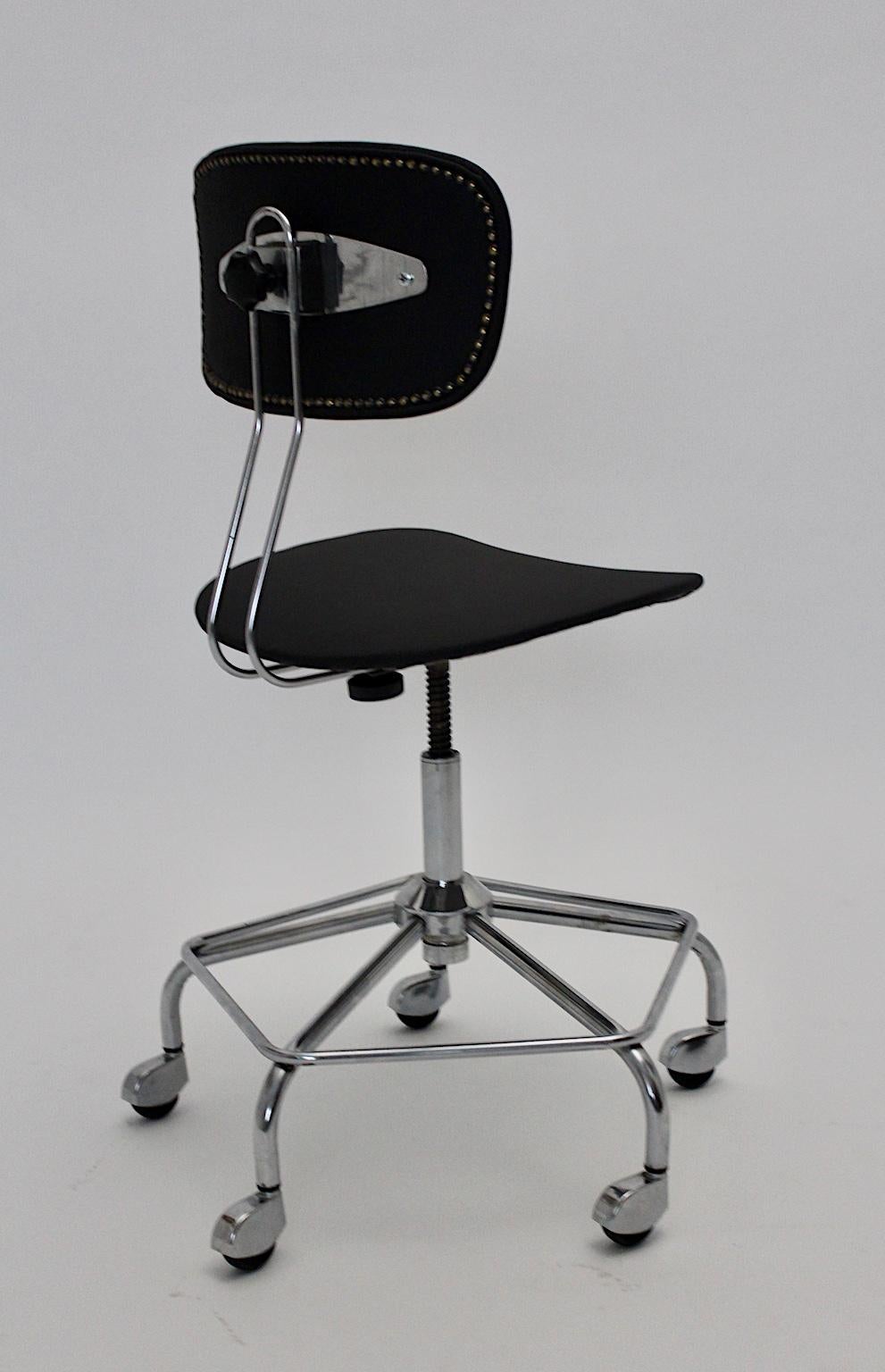Silla de escritorio vintage negra moderna de mediados de siglo estilo Egon Eiermann años 50 Alemania Moderno de mediados de siglo en venta