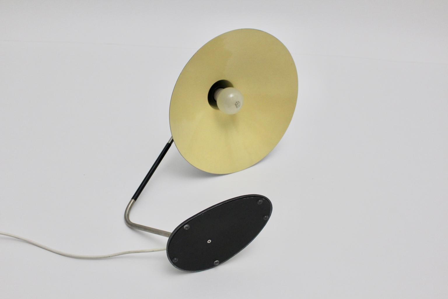 Mid-Century Modern Black Vintage Metal Table Lamp by Stilnovo, 1950s, Italy For Sale 12