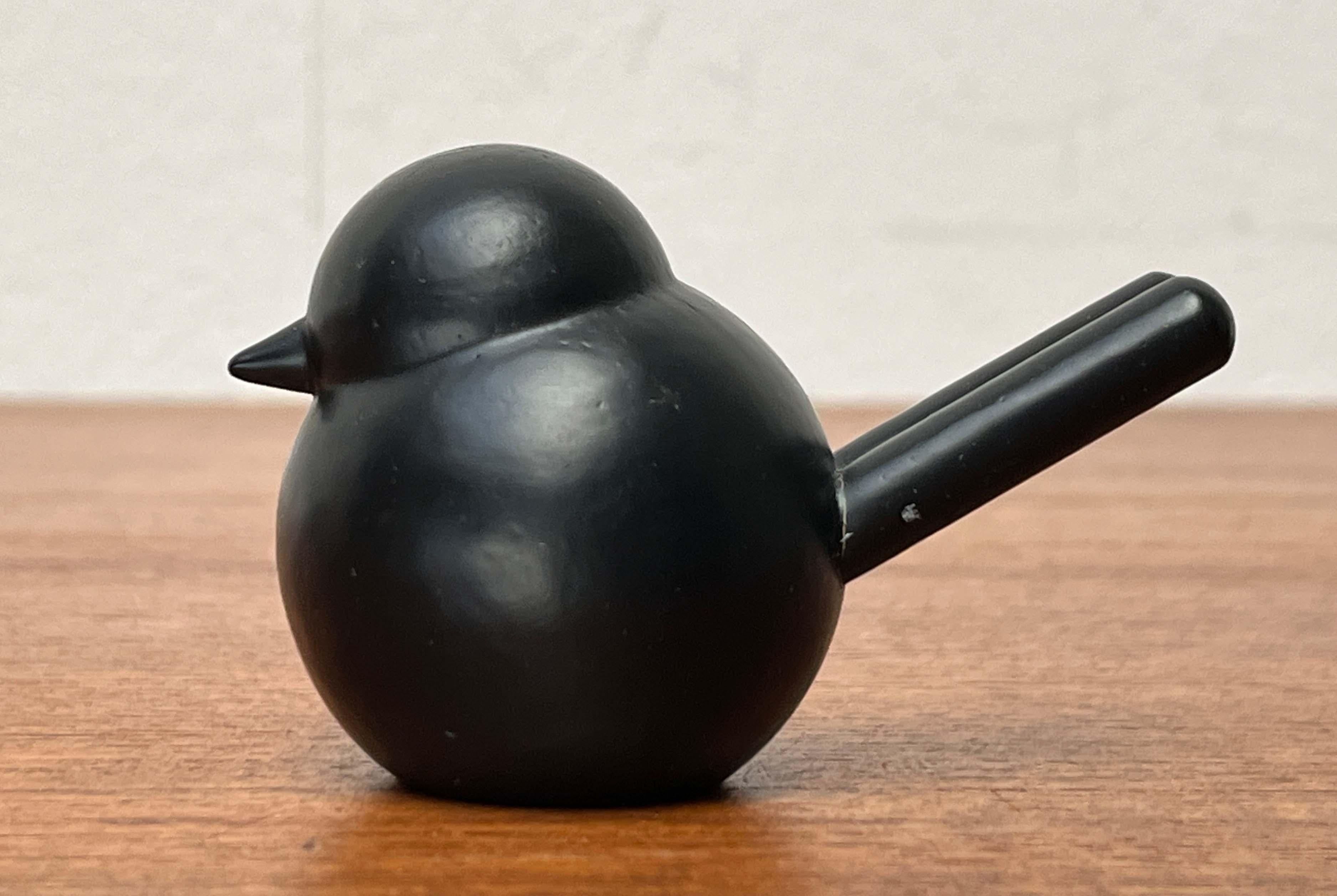 Mid-Century moderno Uccello in legno nero di Aarikka, Finlandia, anni '60, metà del secolo scorso in vendita