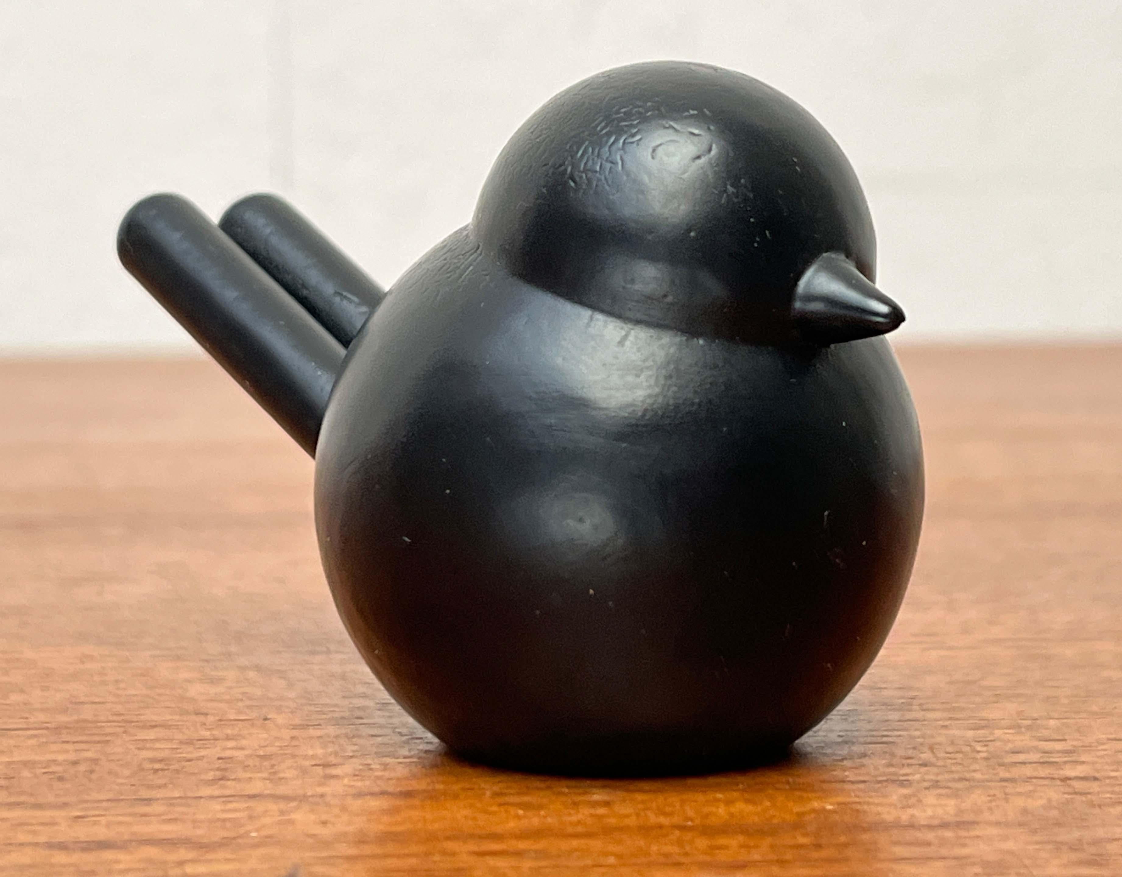 Legno Uccello in legno nero di Aarikka, Finlandia, anni '60, metà del secolo scorso in vendita