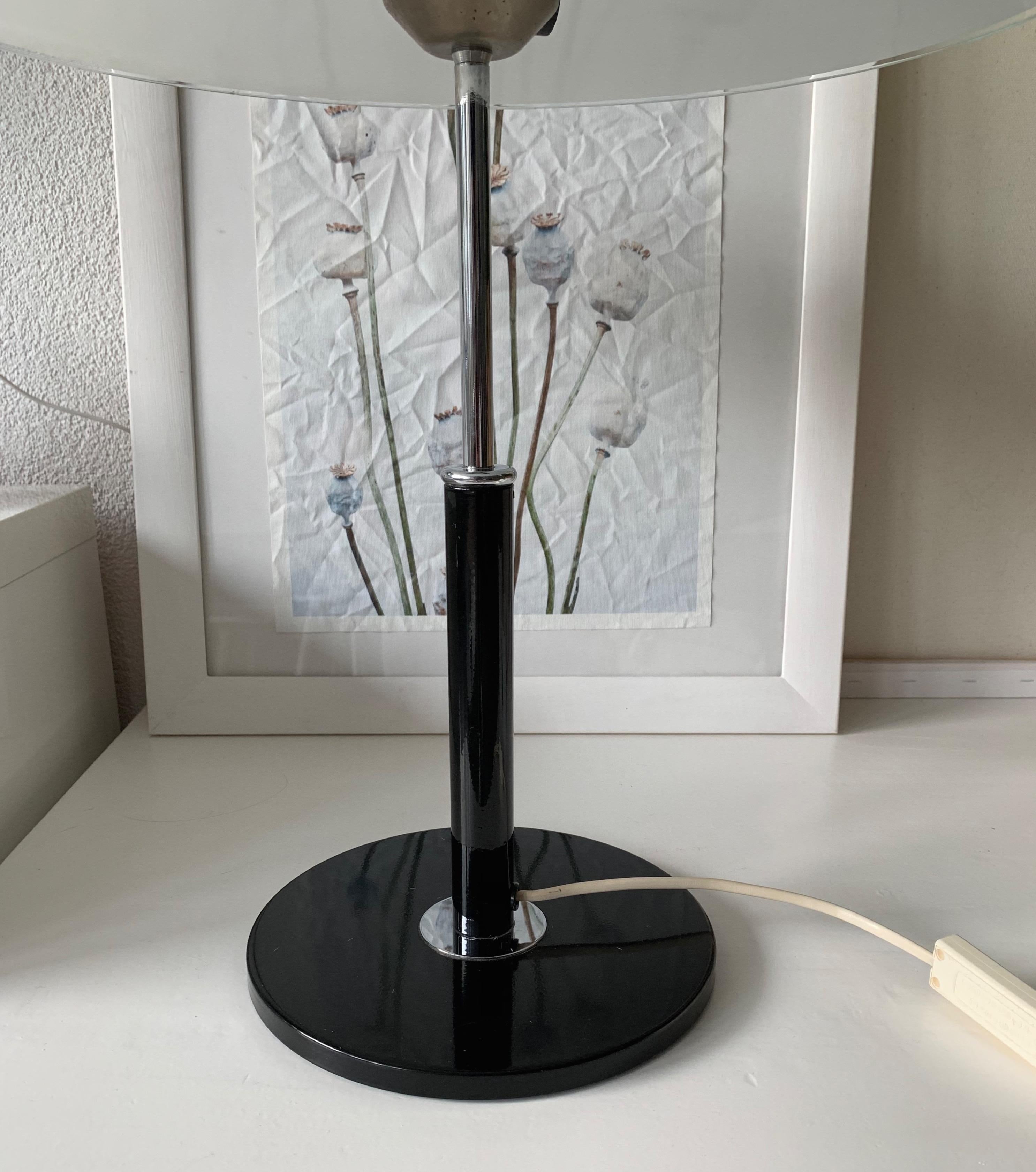 Mid-Century Modern Blackened and Chrome Metal with Glass Shade Table / Desk Lamp 5
