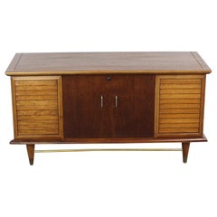 Retro Mid-Century Modern Blanket Cedar Chest