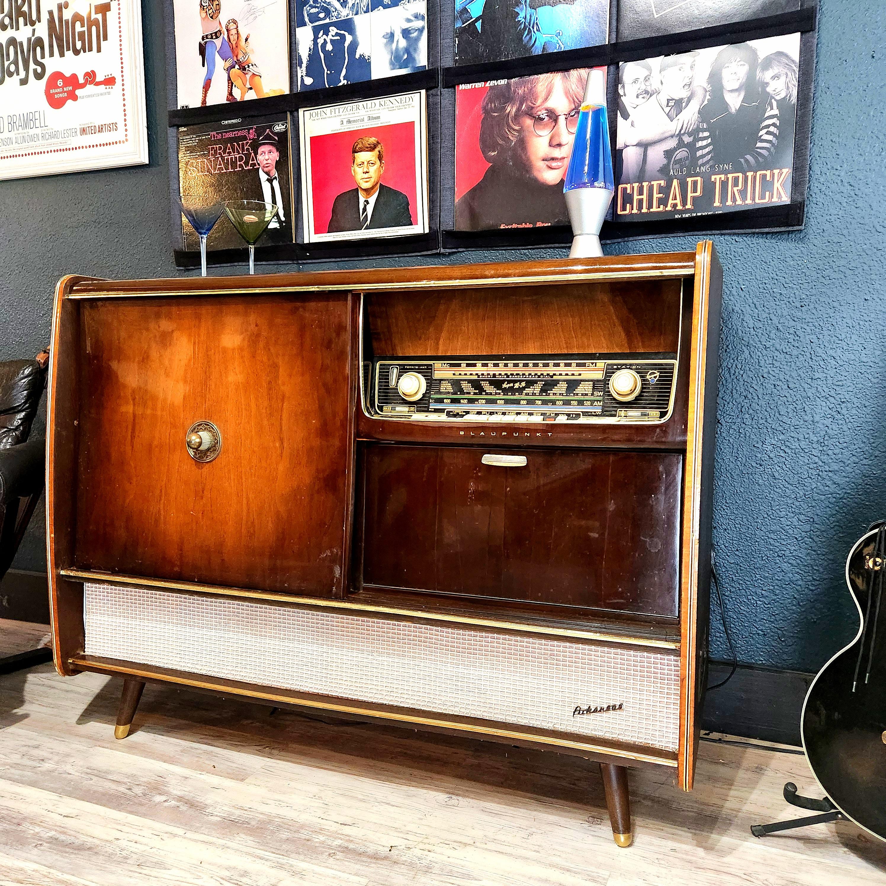 Wood Mid Century Modern Blaupunkt stereo console record player gramophone bluetooth