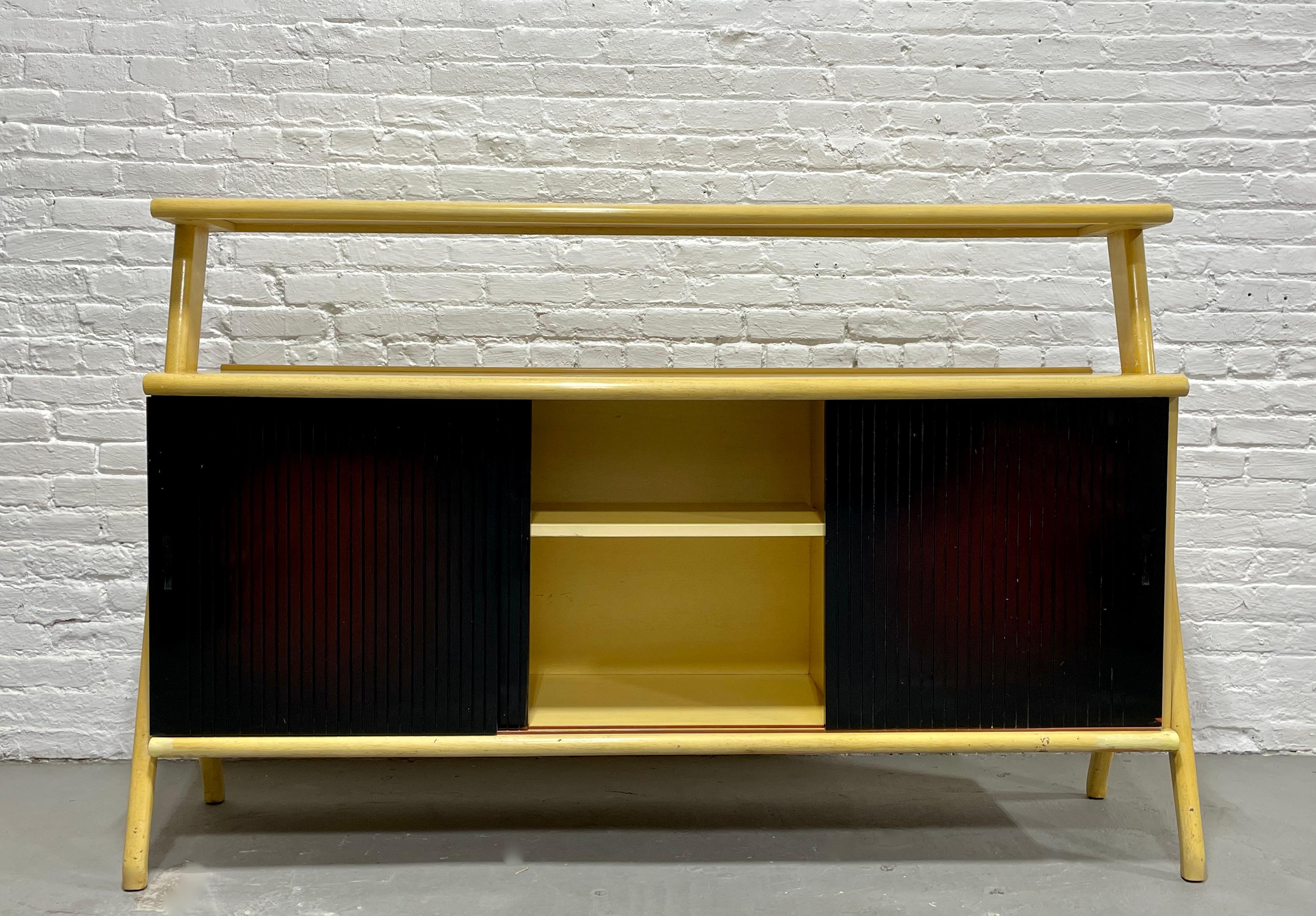 Mid-Century Modern Bleached Mahogany Sideboard in the Style of Ico Parisi For Sale 1