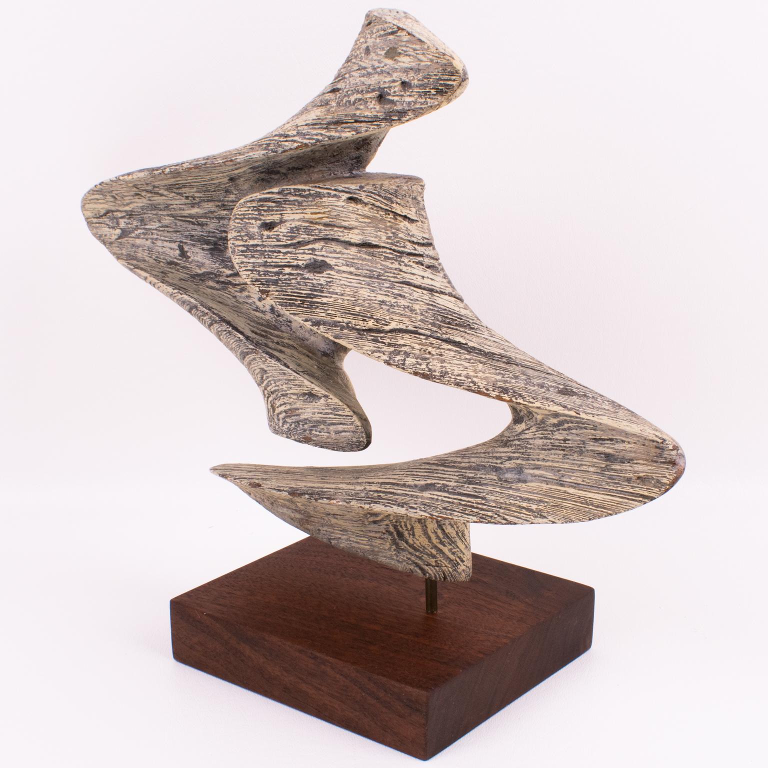 Scultura astratta in legno sbiancato della modernità di metà secolo, circa 1970 In condizioni ottime in vendita a Atlanta, GA