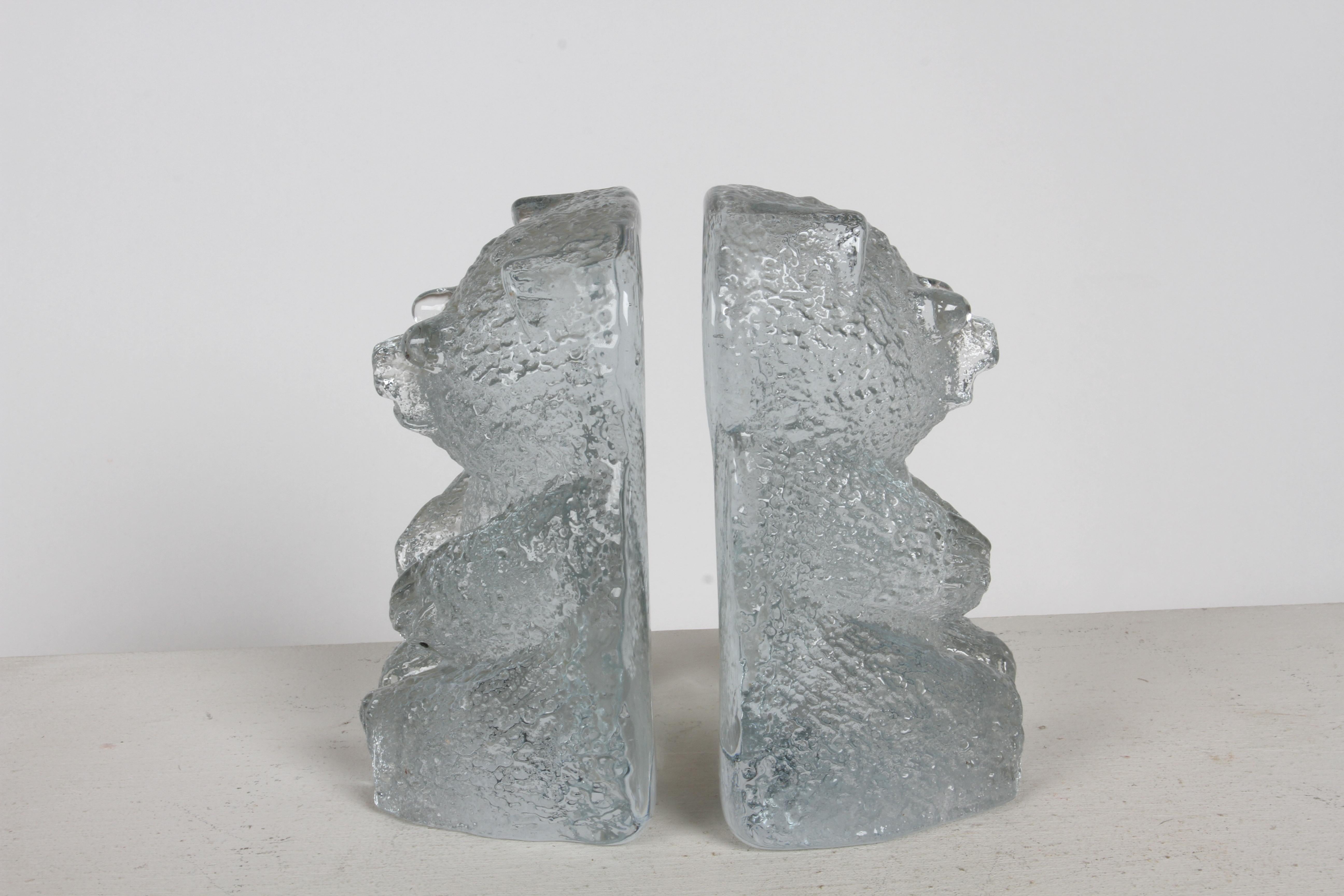 Mid-20th Century Mid-Century Modern Blenko Clear Textured Glass Bear Bookends by Wayne Husted For Sale
