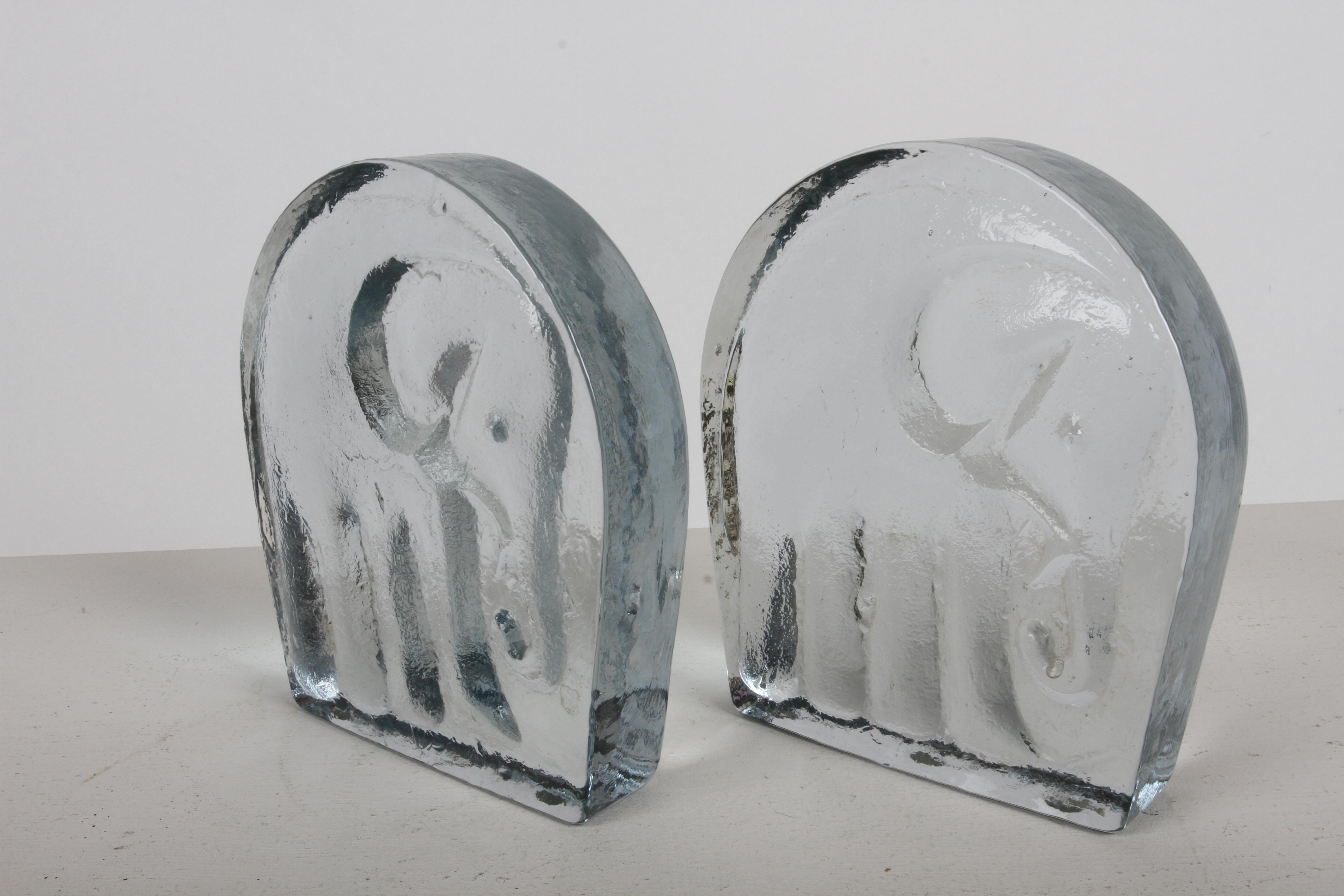 Mid-Century Modern Blenko Clear Textured Glass Elephant Bookends by Wayne Husted For Sale 6