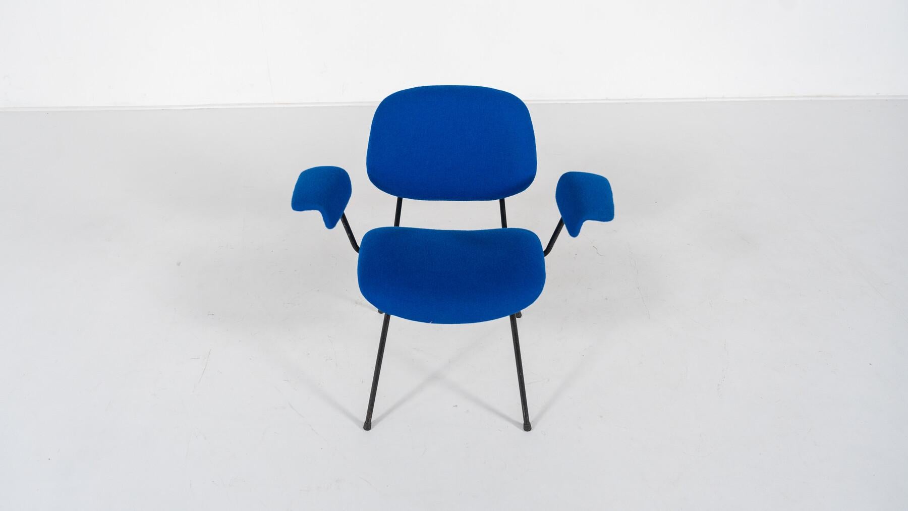 Mid-Century Modern Bleu Swivel Desk Chair For Sale 8