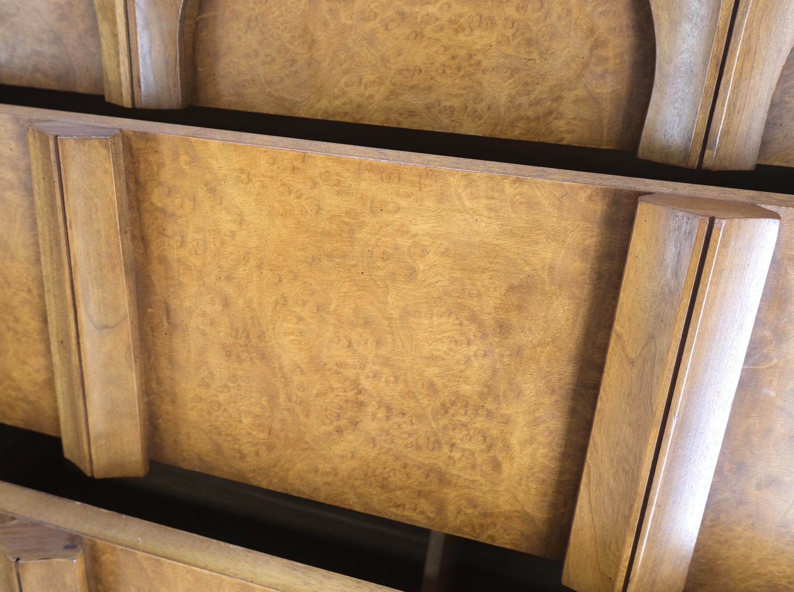 Commode haute à 6 tiroirs en bois de ronce blond clair, moderne du milieu du siècle dernier, Mint ! en vente 2