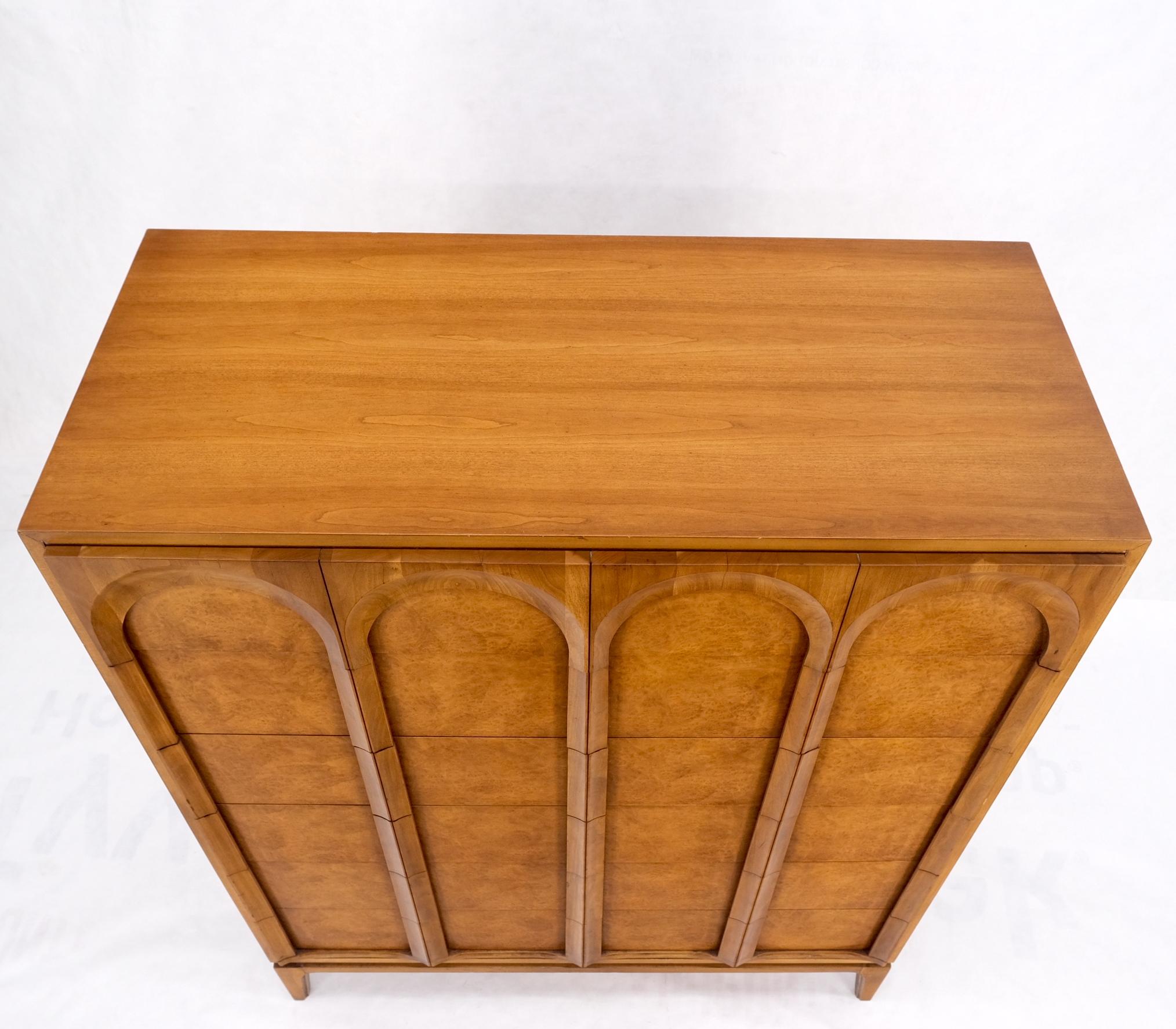 Commode haute à 6 tiroirs en bois de ronce blond clair, moderne du milieu du siècle dernier, Mint ! en vente 9