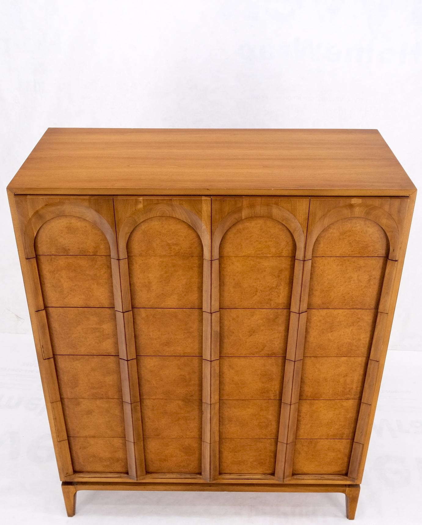 Commode haute à 6 tiroirs en bois de ronce blond clair, moderne du milieu du siècle dernier, Mint ! en vente 10