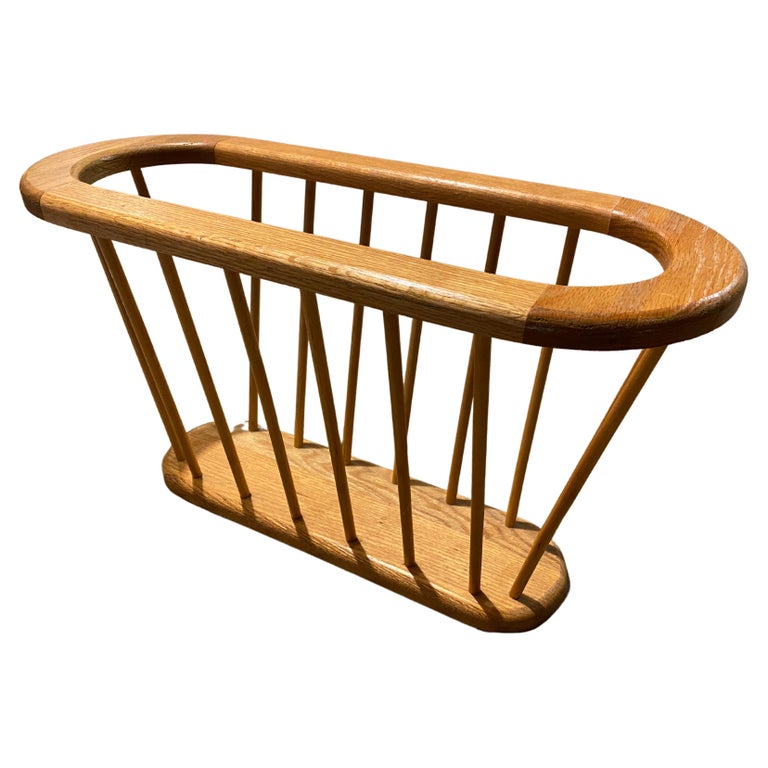 Mid-Century Modern Blonde Magazine Rack at 1stDibs