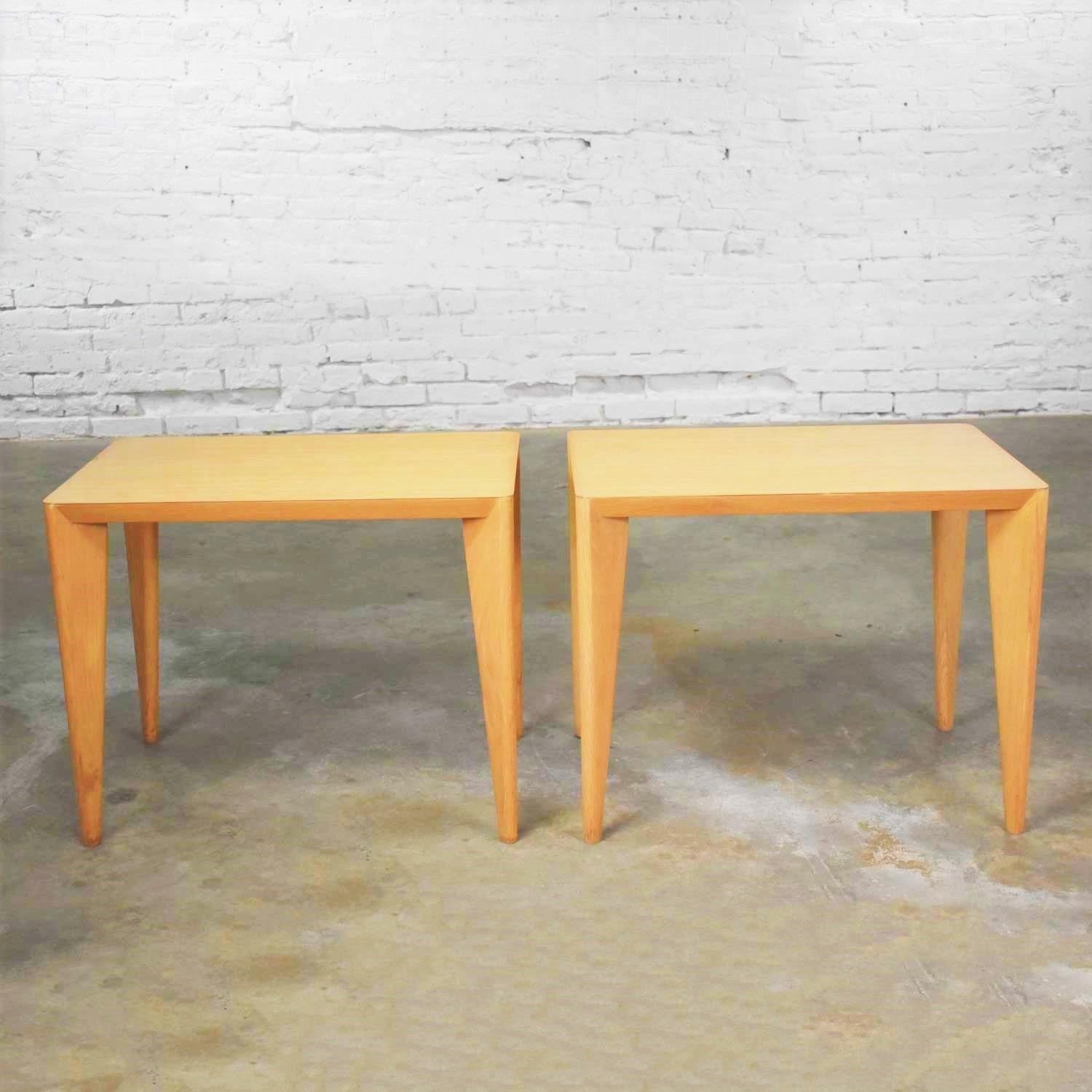 Mid-Century Modern Blonde Side Tables or End Tables with Laminate Tops a Pair For Sale 2