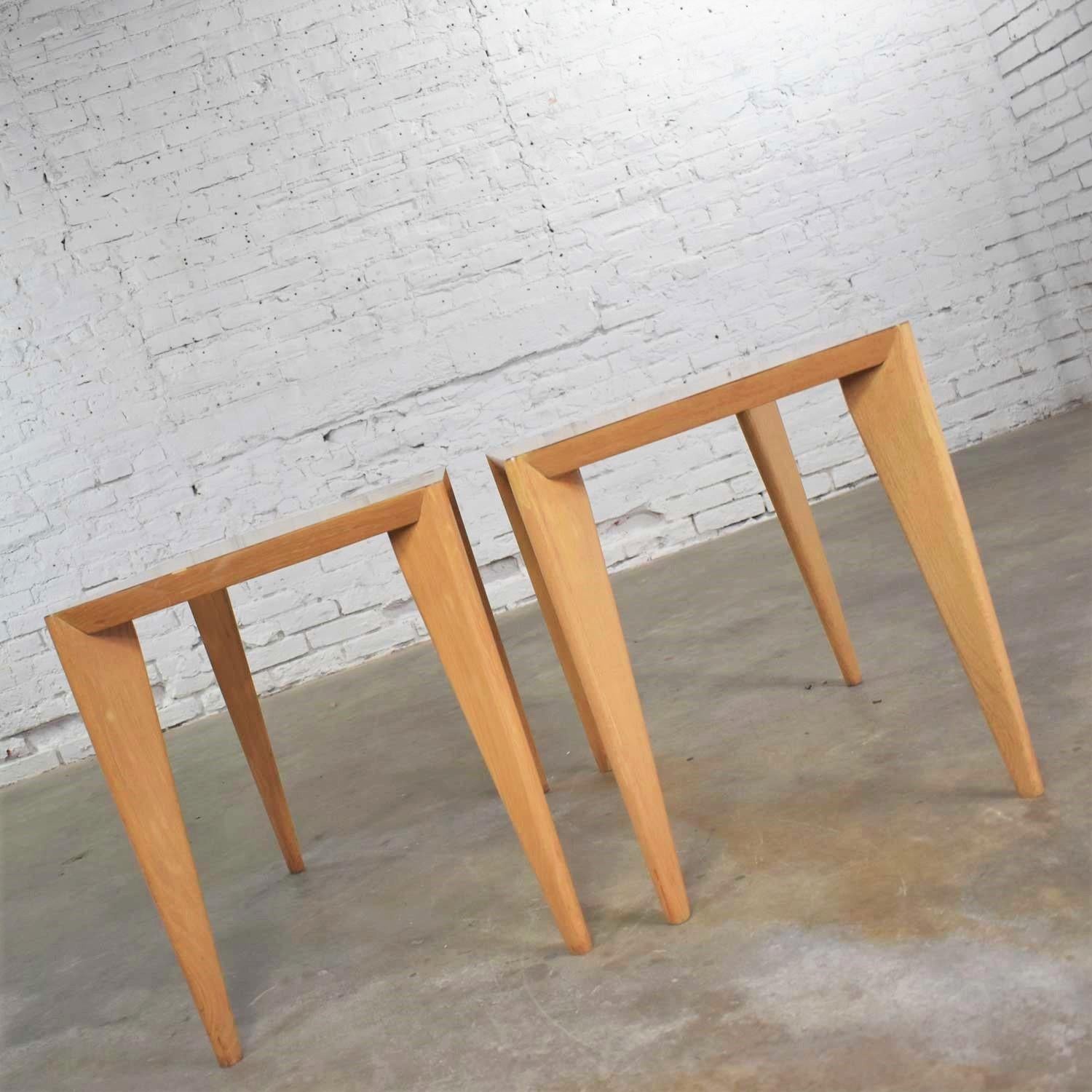 American Mid-Century Modern Blonde Side Tables or End Tables with Laminate Tops a Pair For Sale